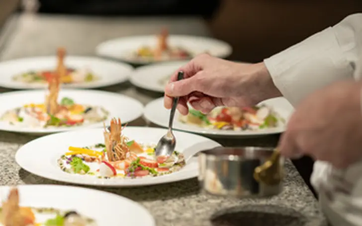 ふたりの想い出の味を再現したフルオーダーメイドのお料理も叶います。