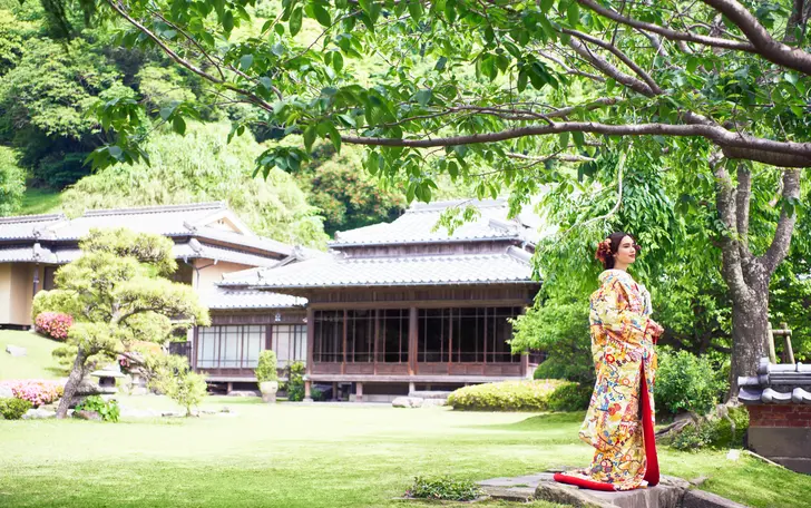 四季を感じる4000坪に及ぶ広大な庭園と歴史に育まれた重富島津家の邸宅