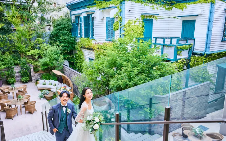 異国情緒あふれるおしゃれな街
非日常感溢れる神戸北野はご結婚式にぴったりのロケーション◎
