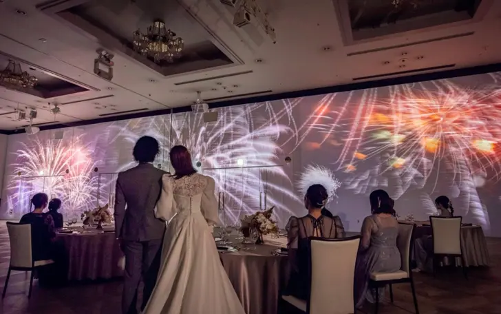 1800inの大迫力プロジェクションマッピングはゲストを感動させる圧巻のスケール