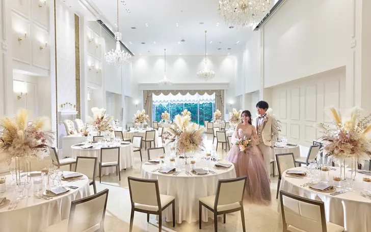 陽だまりを感じるチャペルと繋がり、温かみのあるアットホームなパーティが実現