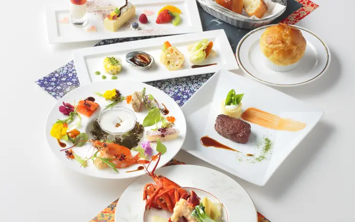 ゲストに“おいしいね”言ってもらいたくて、プリフィックススタイルでご提案。料理だって、おふたりらしく自由に！