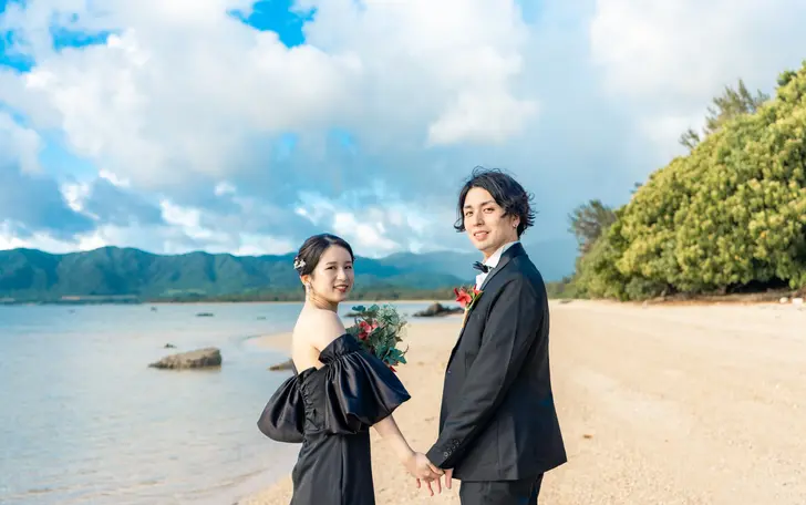新作ドレスやカラードレスも含めた全ての衣装から、おふたりらしさを引き出せるお気に入りの1着を。