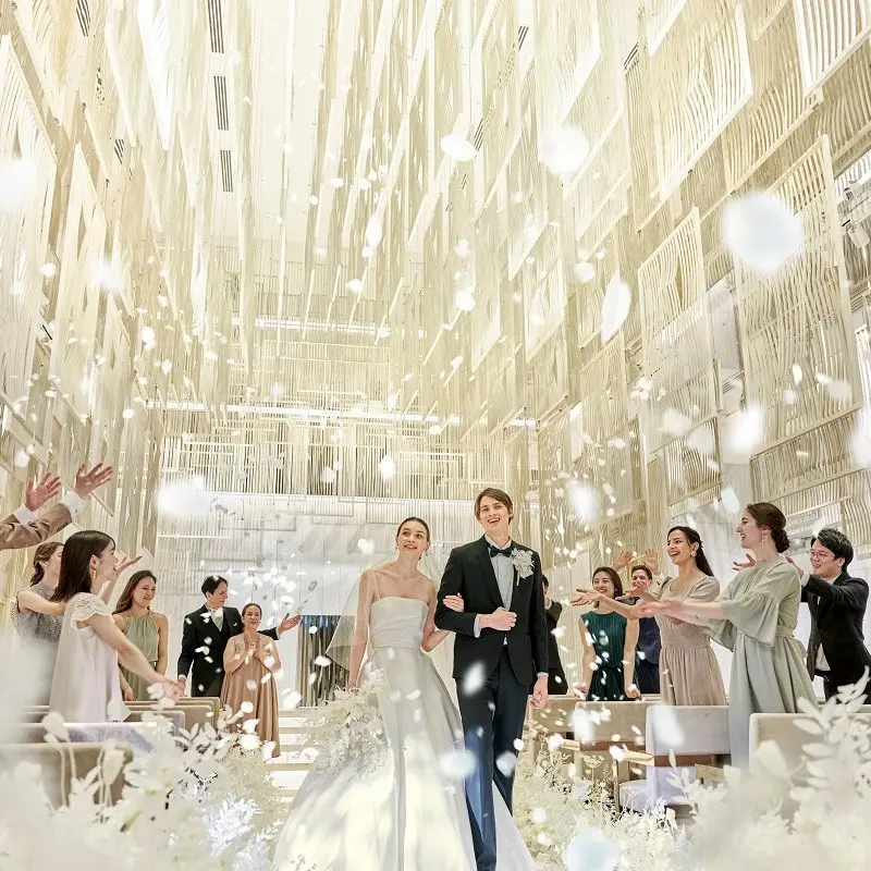 BLANC RIRE 大阪（ブランリール オオサカ）/ ブラス グループで結婚式