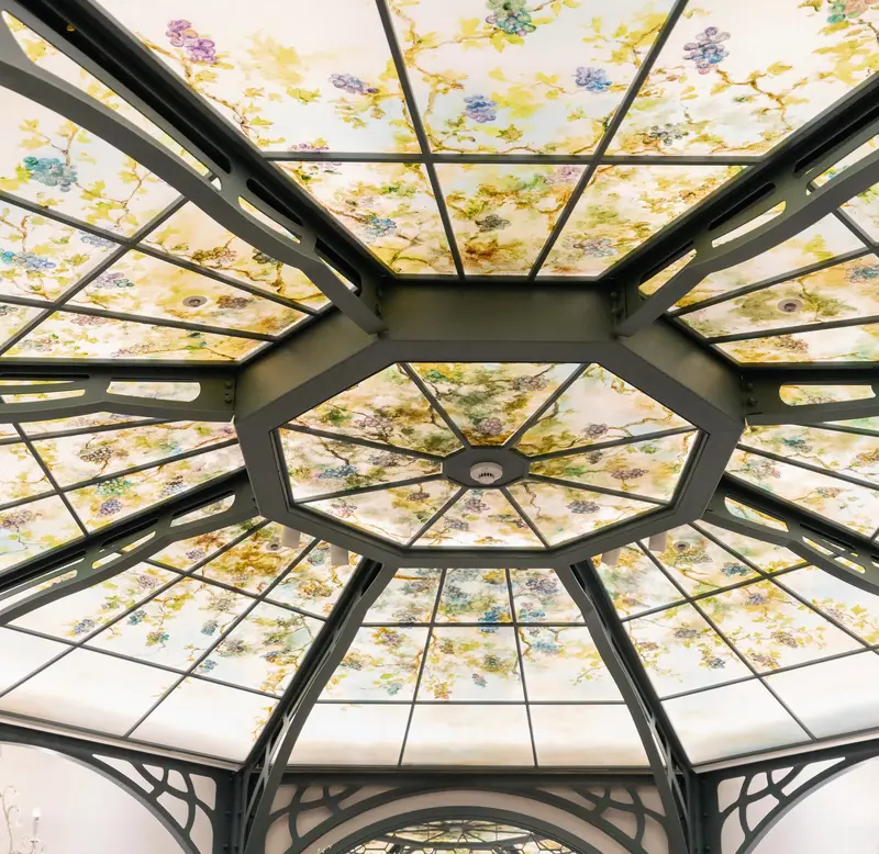 クラシカルでかわいい内装とおいしいお料理