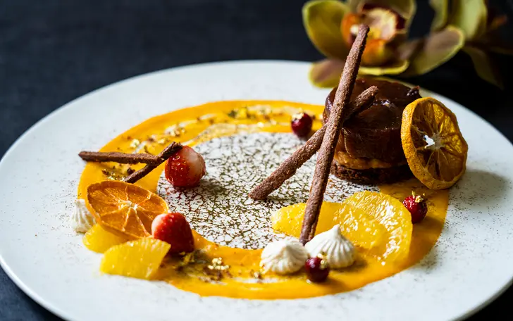 ウエディングケーキも完全オリジナルでできます♪