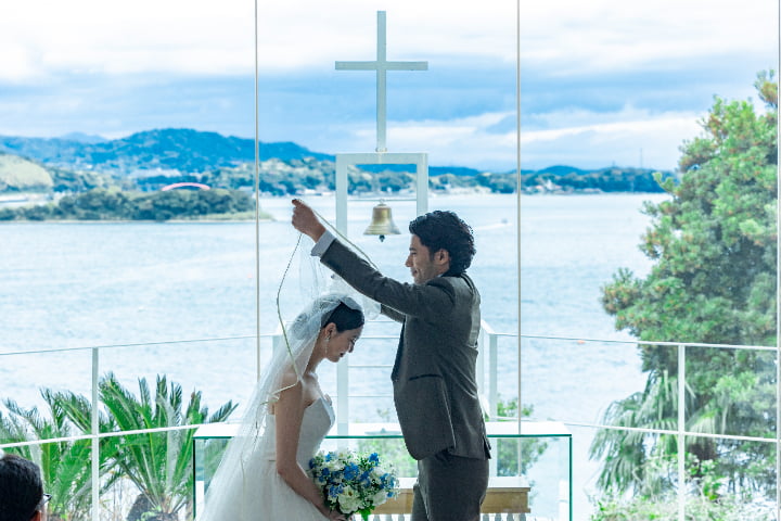 浜名湖の絶景を背景に、どこを切り取っても絵になる結婚式