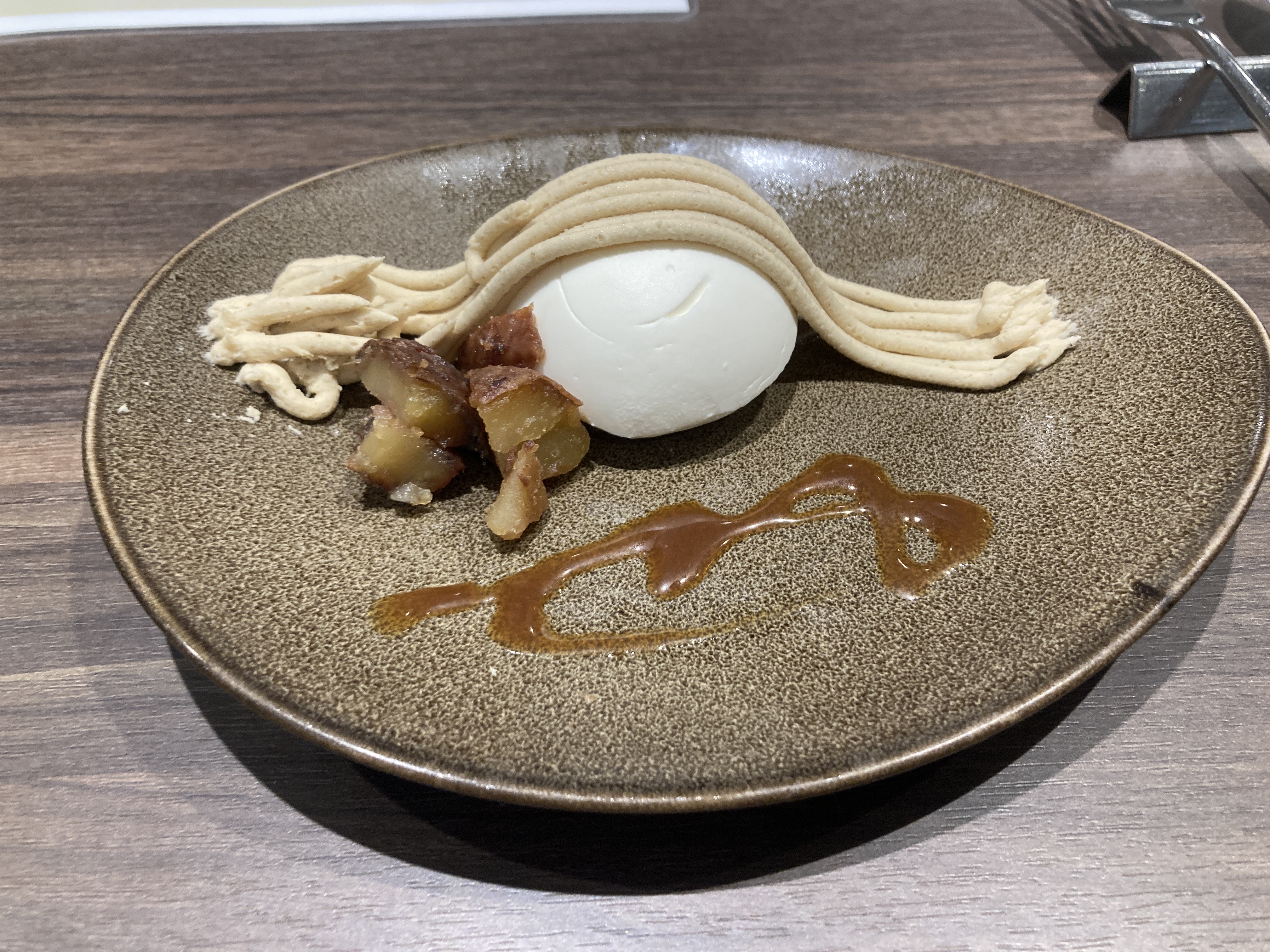 ザ ストリングス表参道