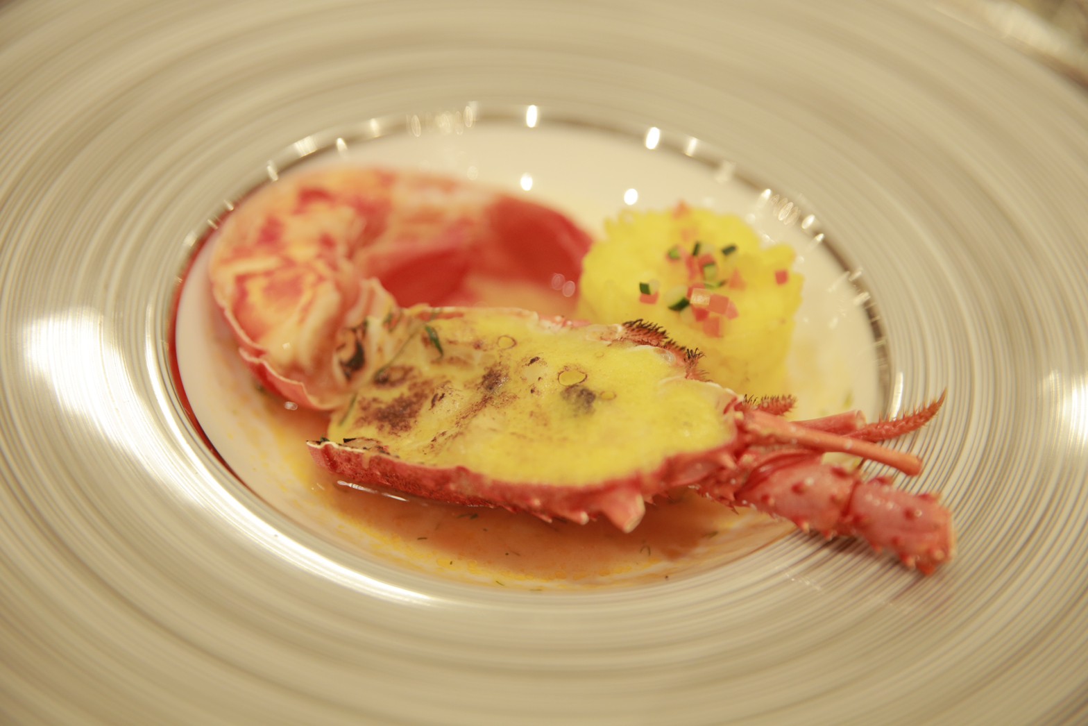 ザ ストリングス表参道