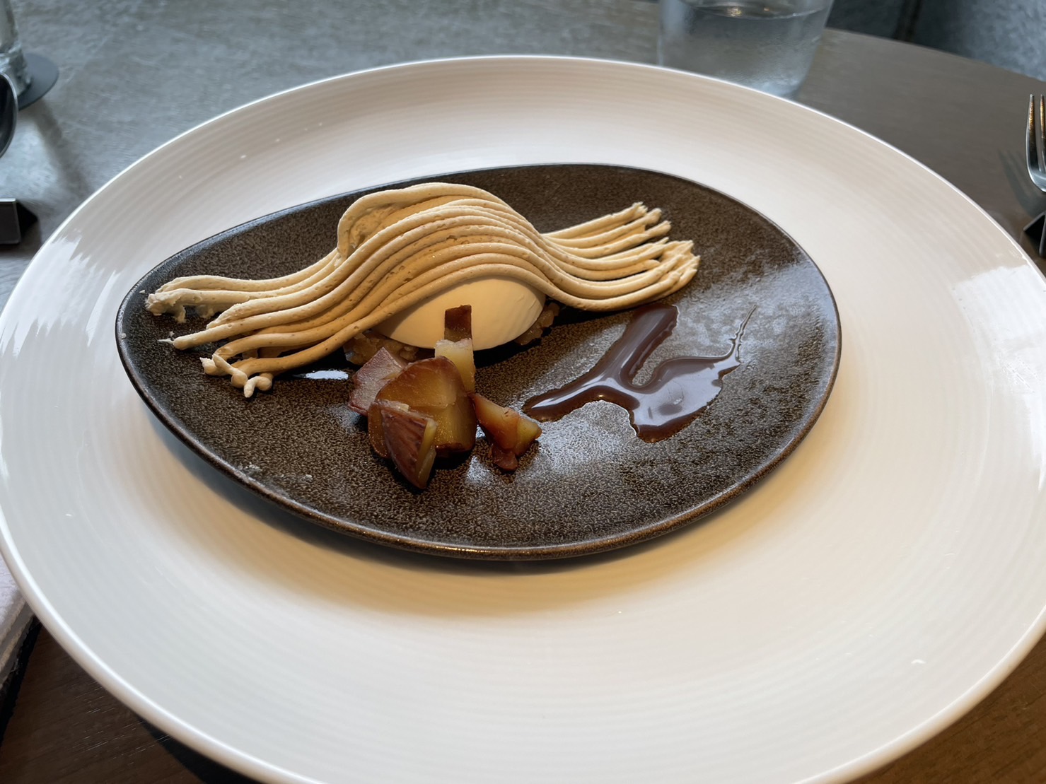 ザ ストリングス表参道