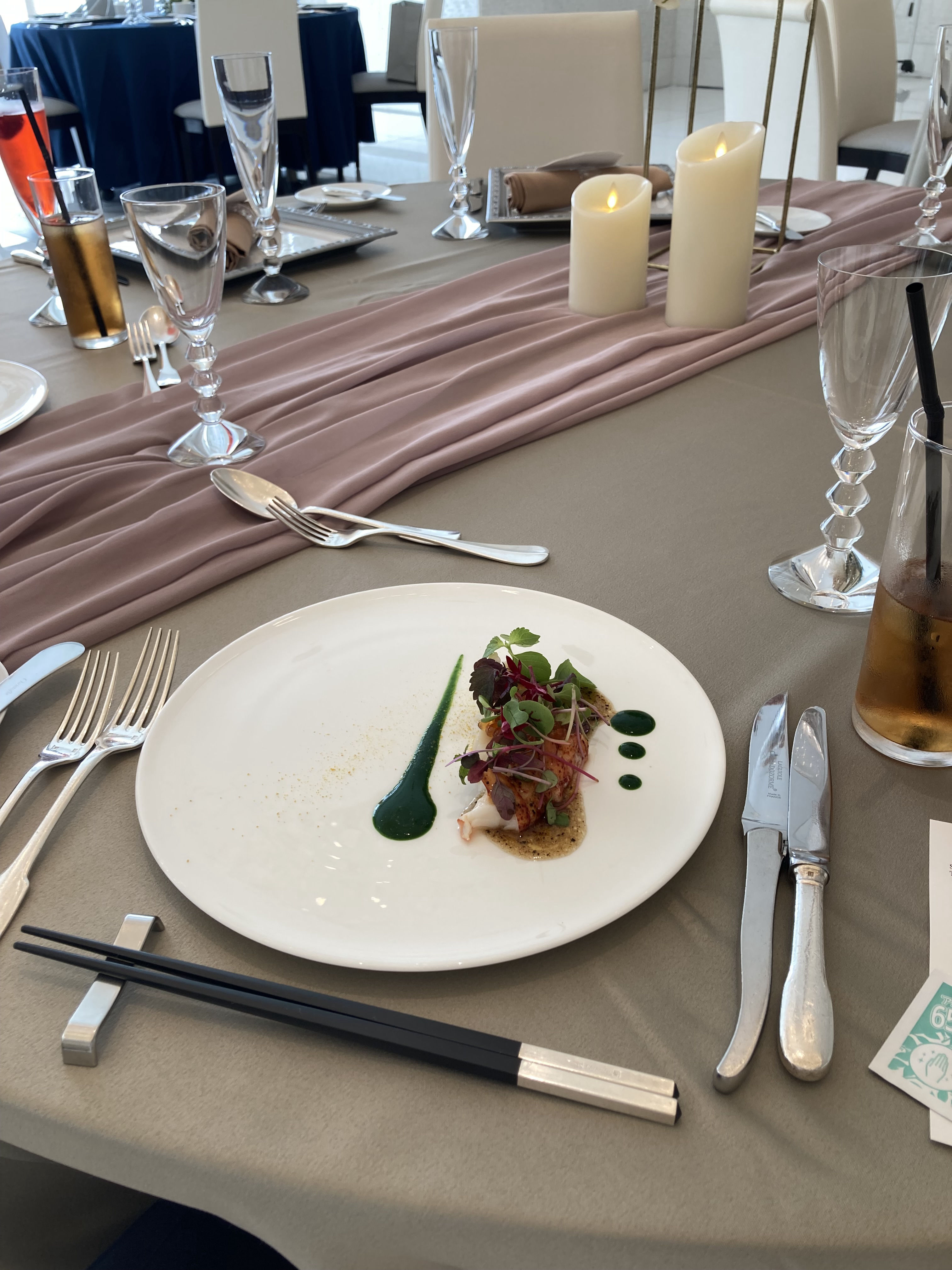 THE SUITE TOKYO by st.raphaelchapel(ザ スイート 東京)