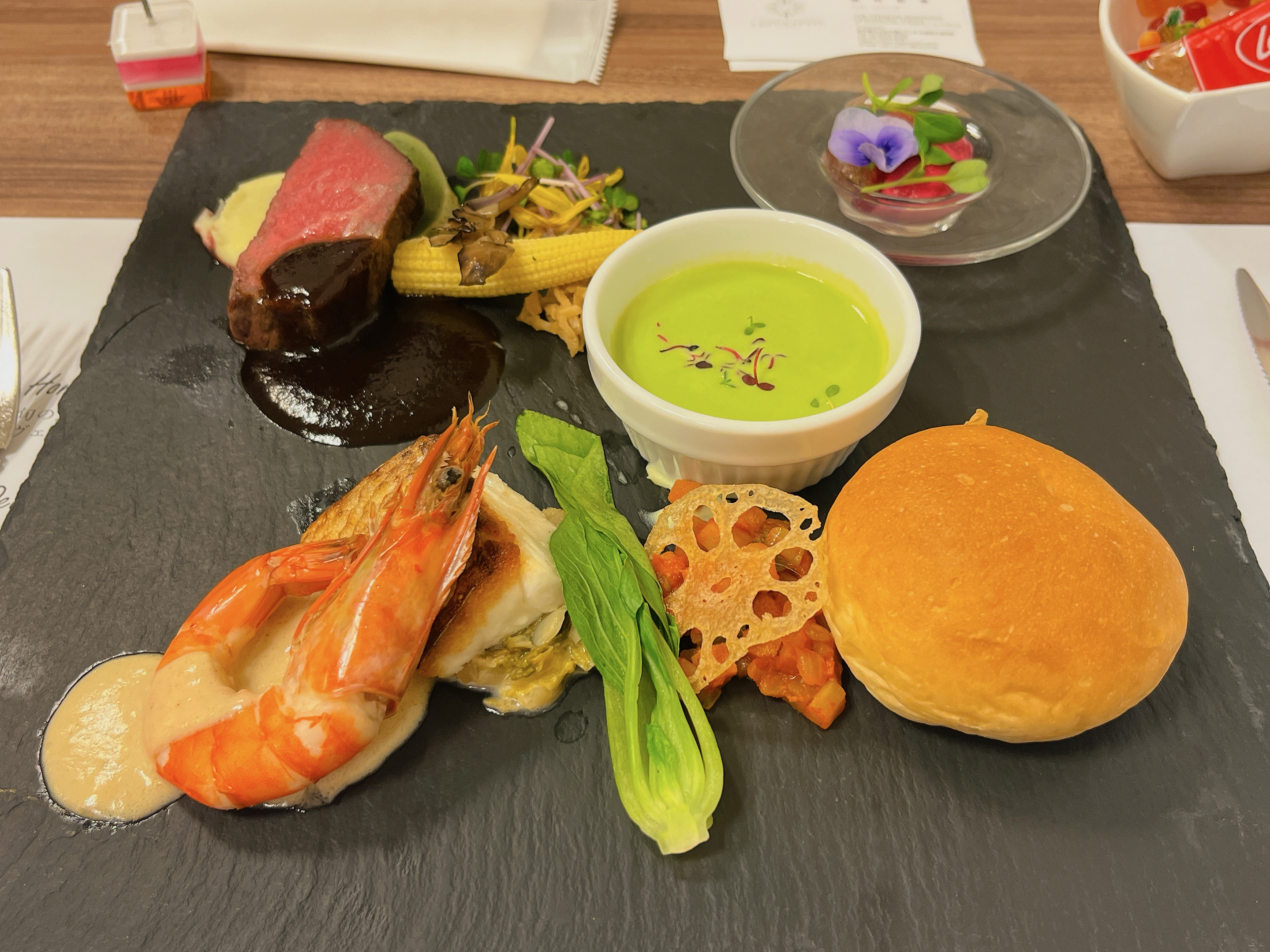 ラグナヴェール TOKYO