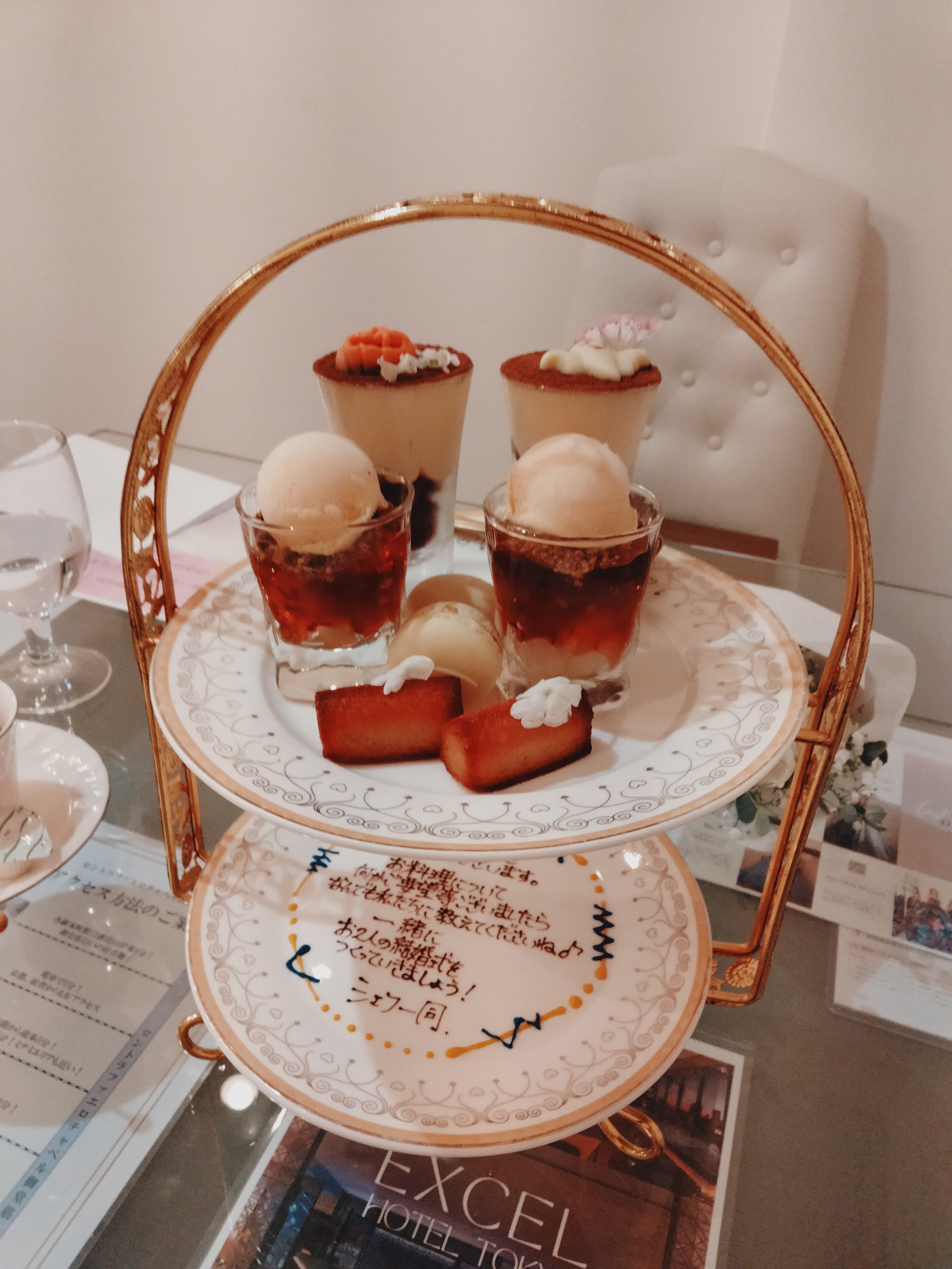 セント・ラファエロチャペル御堂筋