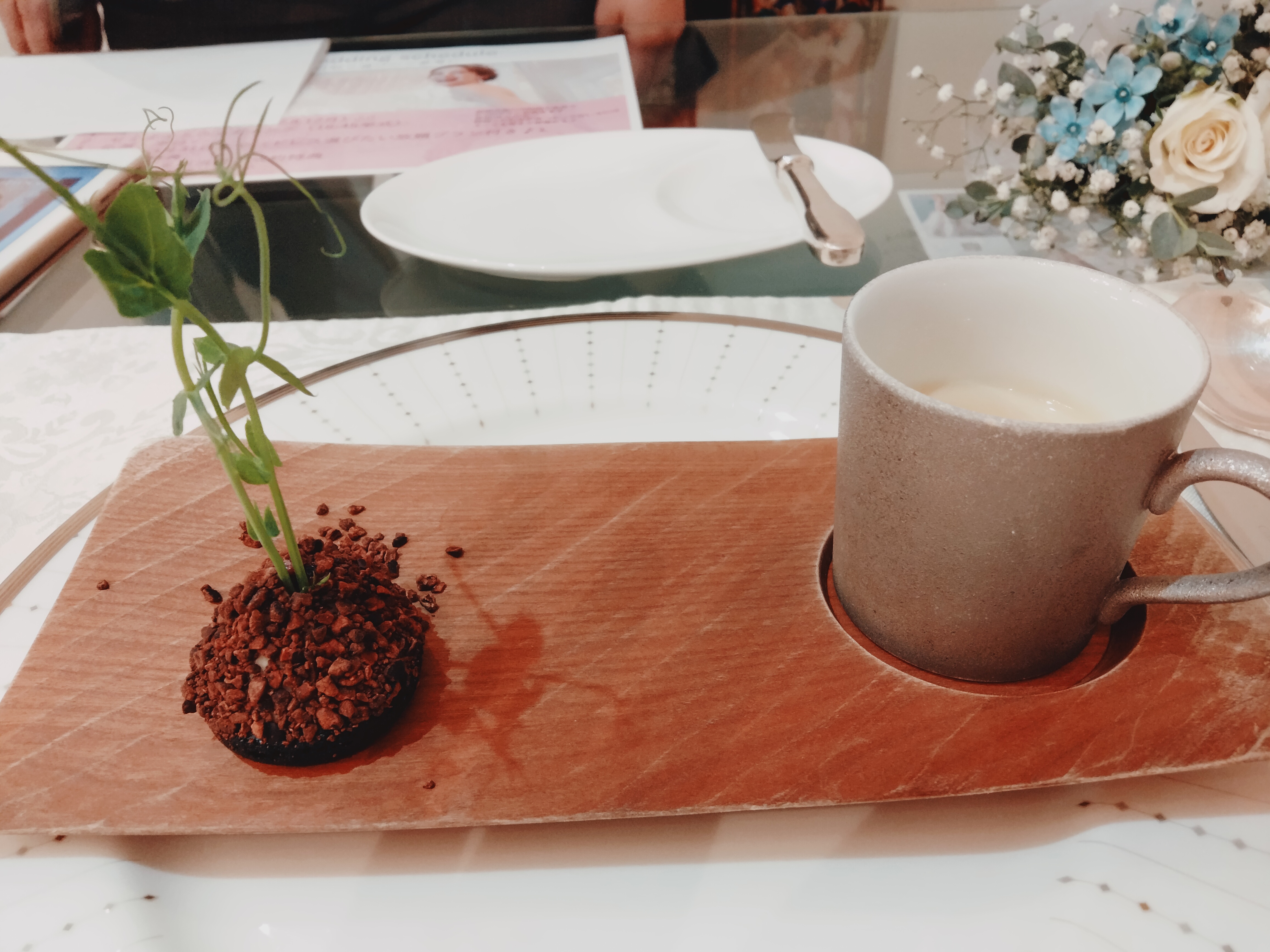 セント・ラファエロチャペル御堂筋