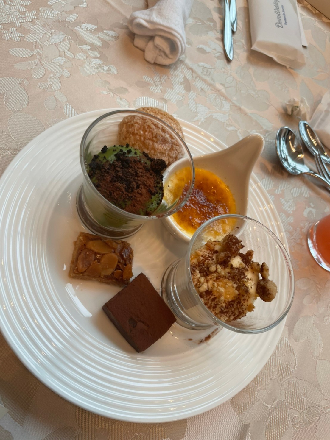 The 33 Sense of Wedding