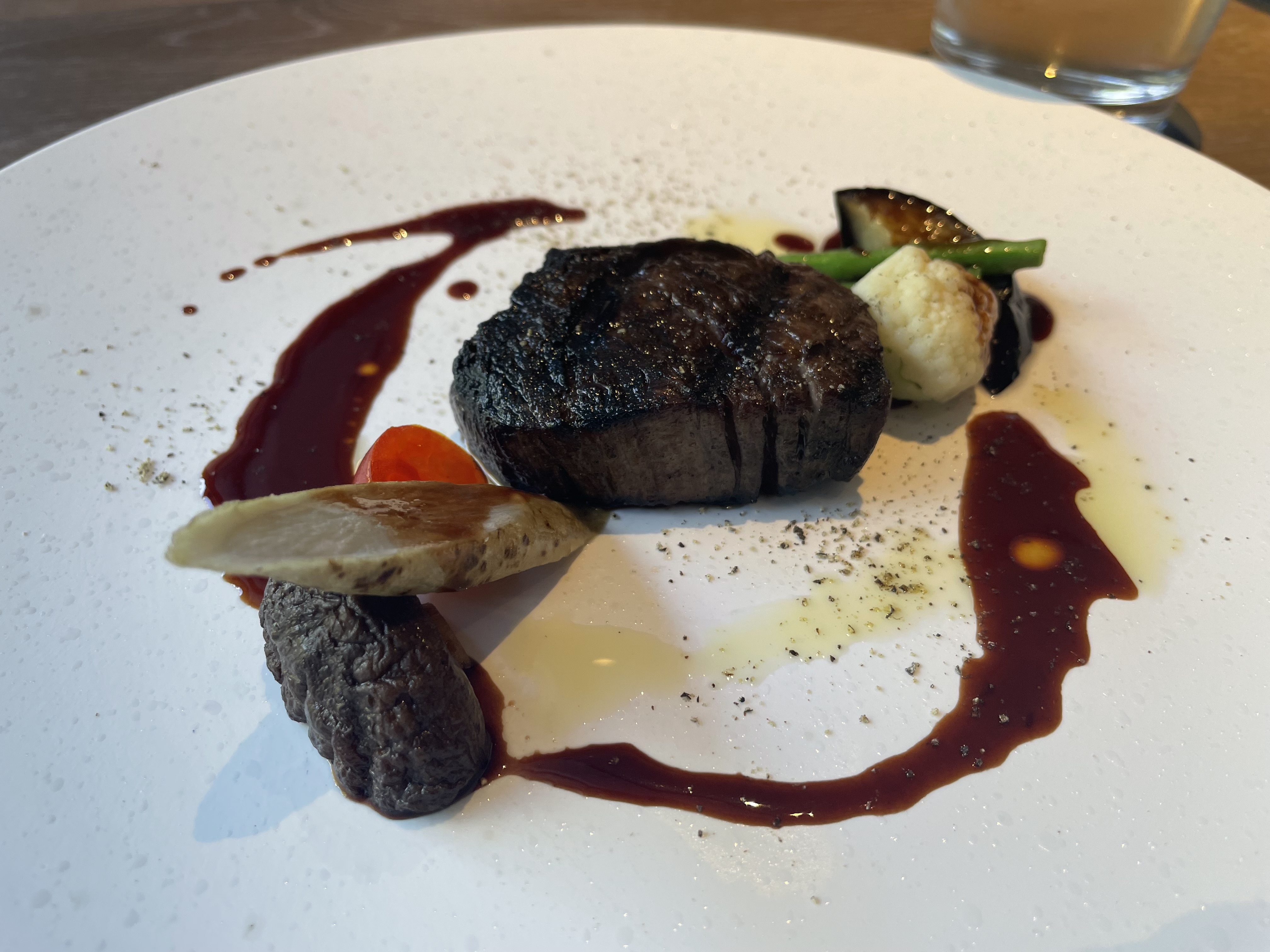 ザ ストリングス表参道