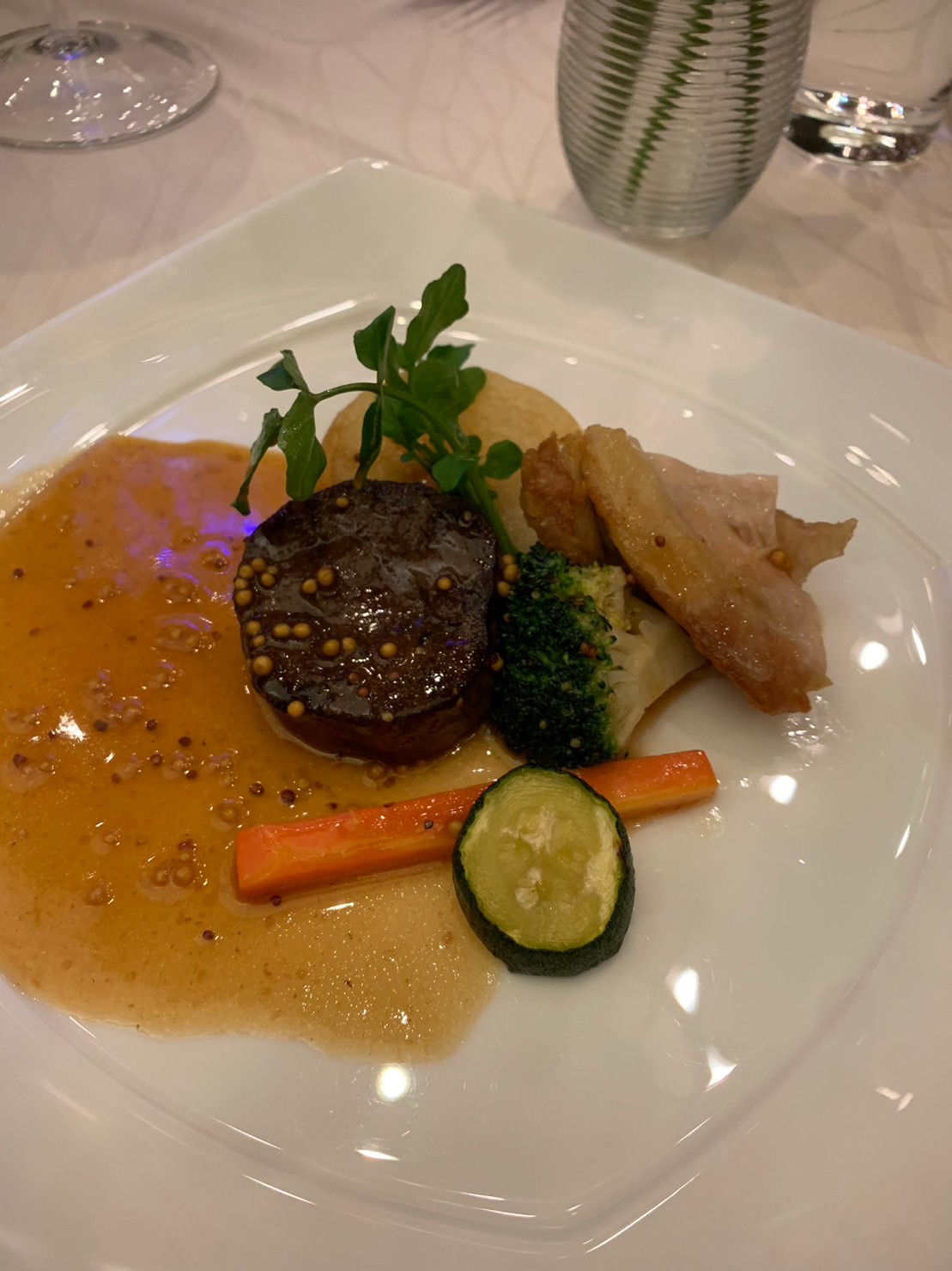 ウエディングレストラン ジュレ