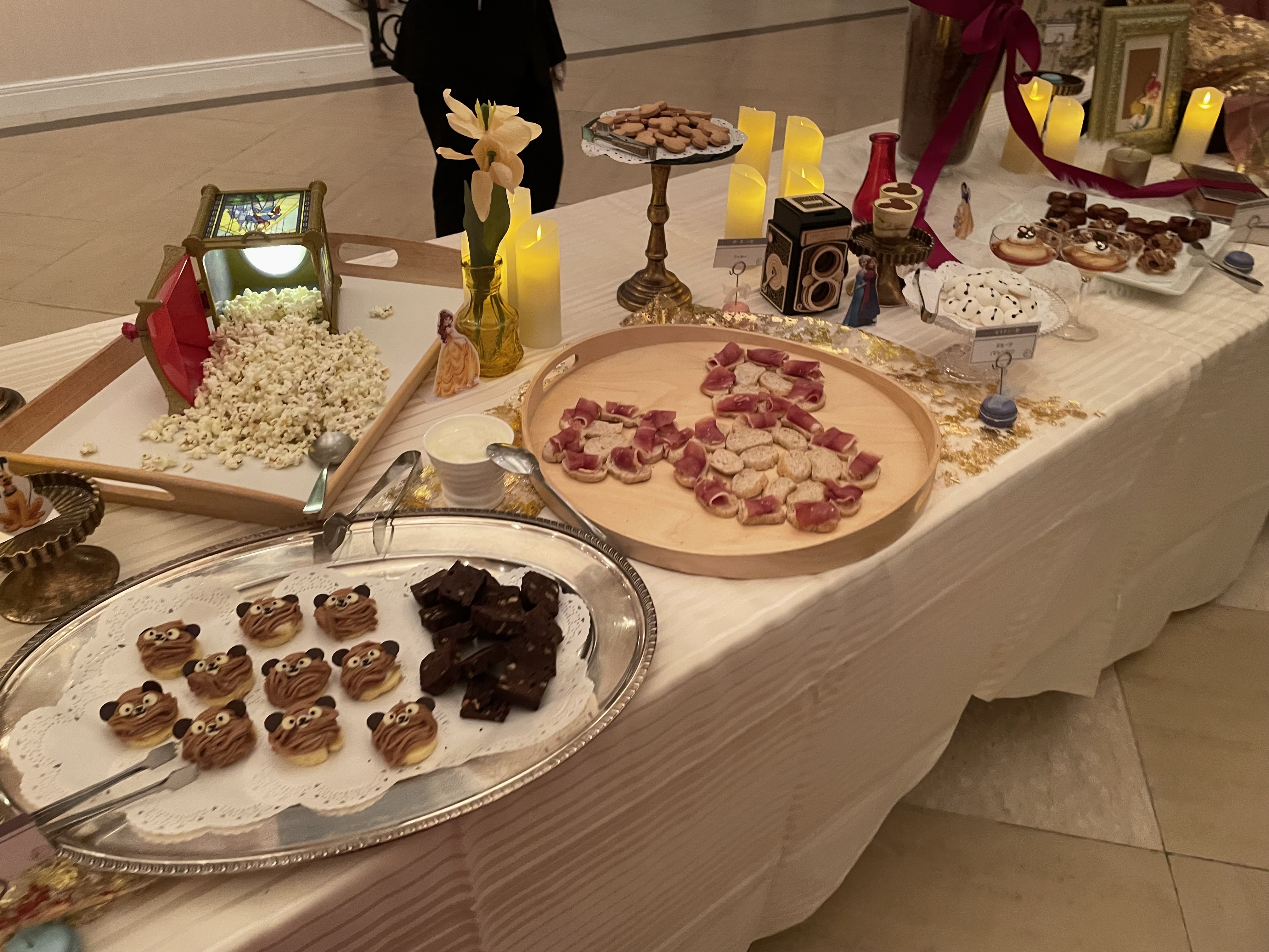 18 (アンウィット) Produced by Casa d' Angela