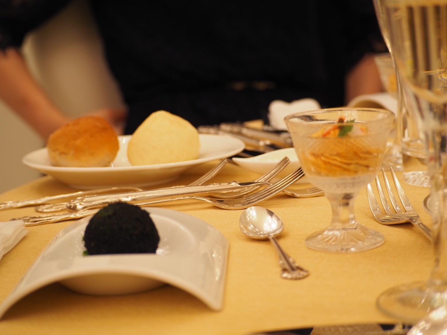 カサ・デ・アンジェラ馬車道(Casa d' Angela)