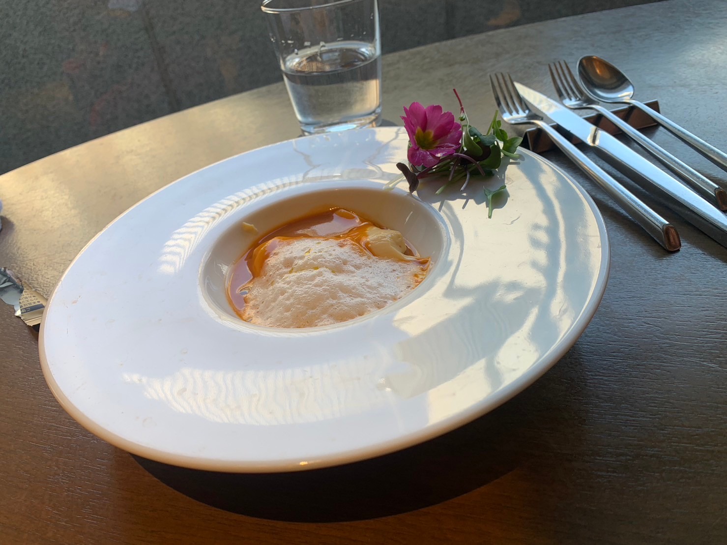 ザ ストリングス表参道