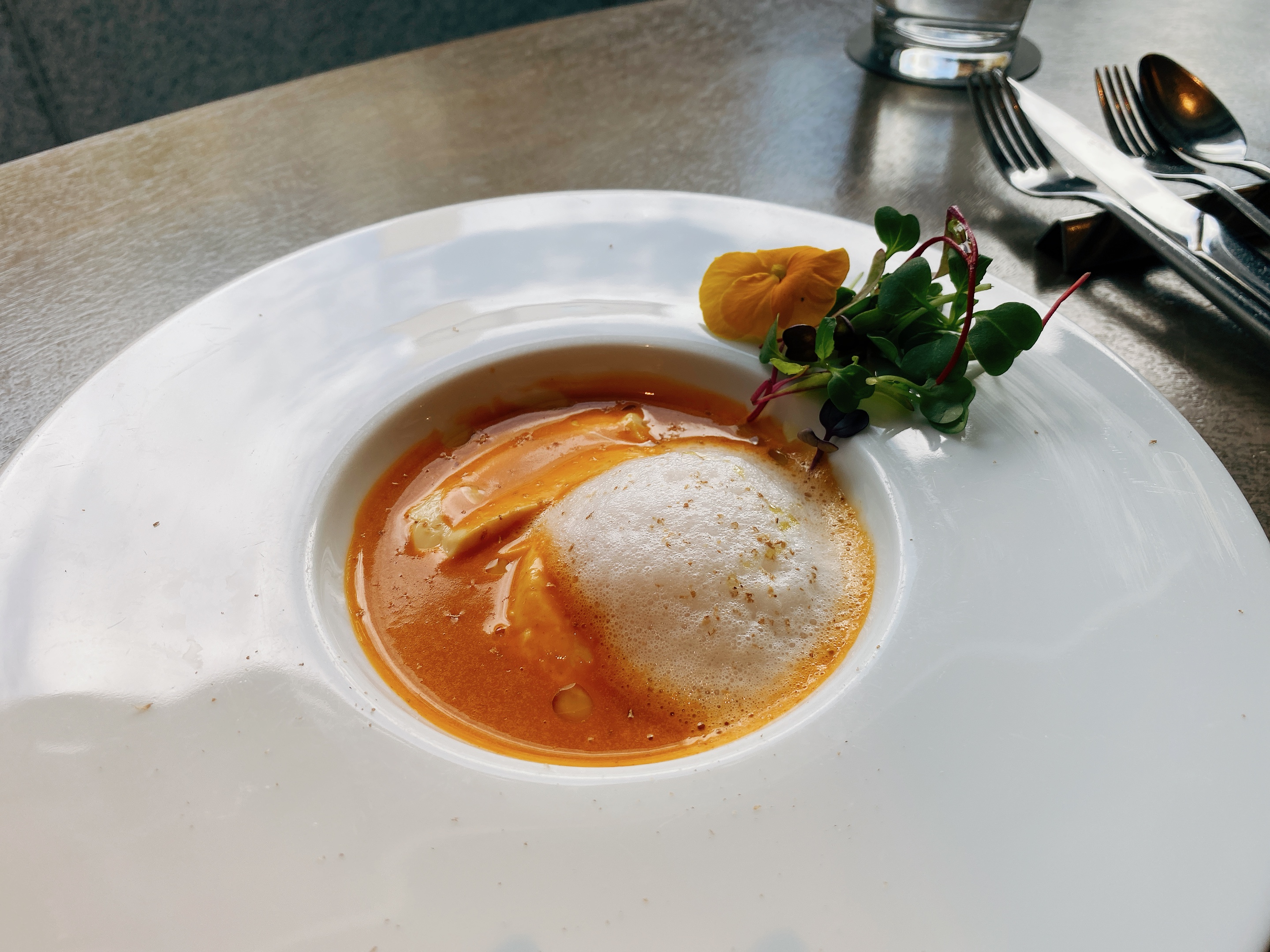 ザ ストリングス表参道