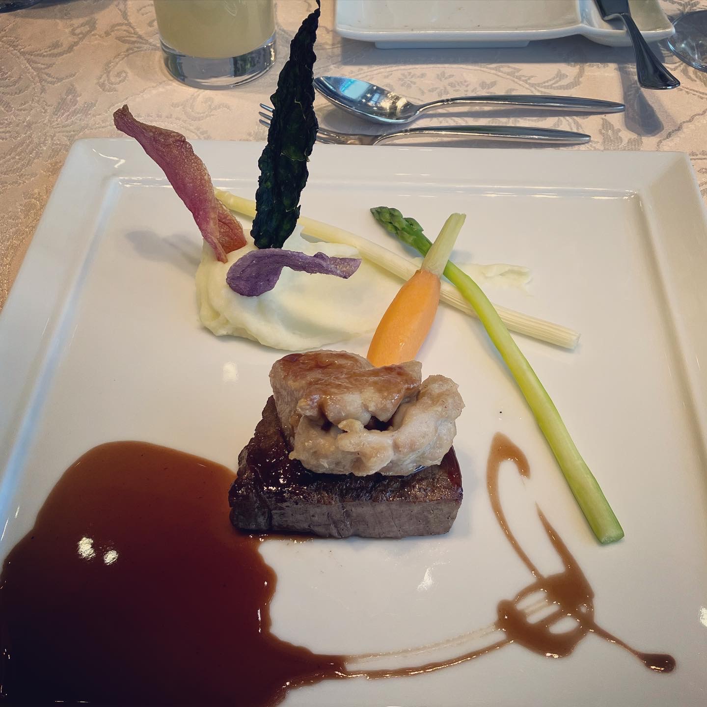 THE SEASONS LANDMARK KOBE KITANO