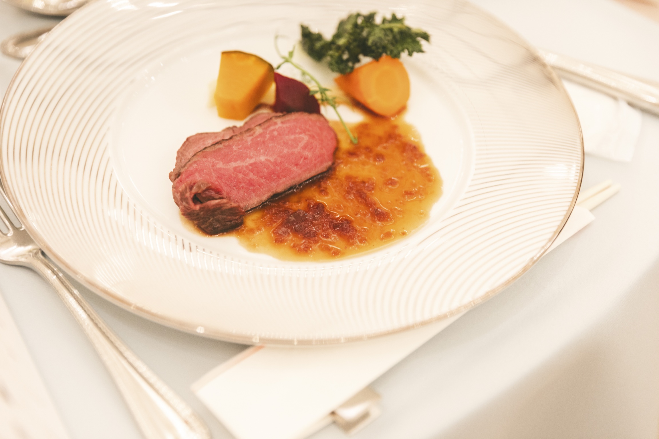 18 (アンウィット) Produced by Casa d' Angela