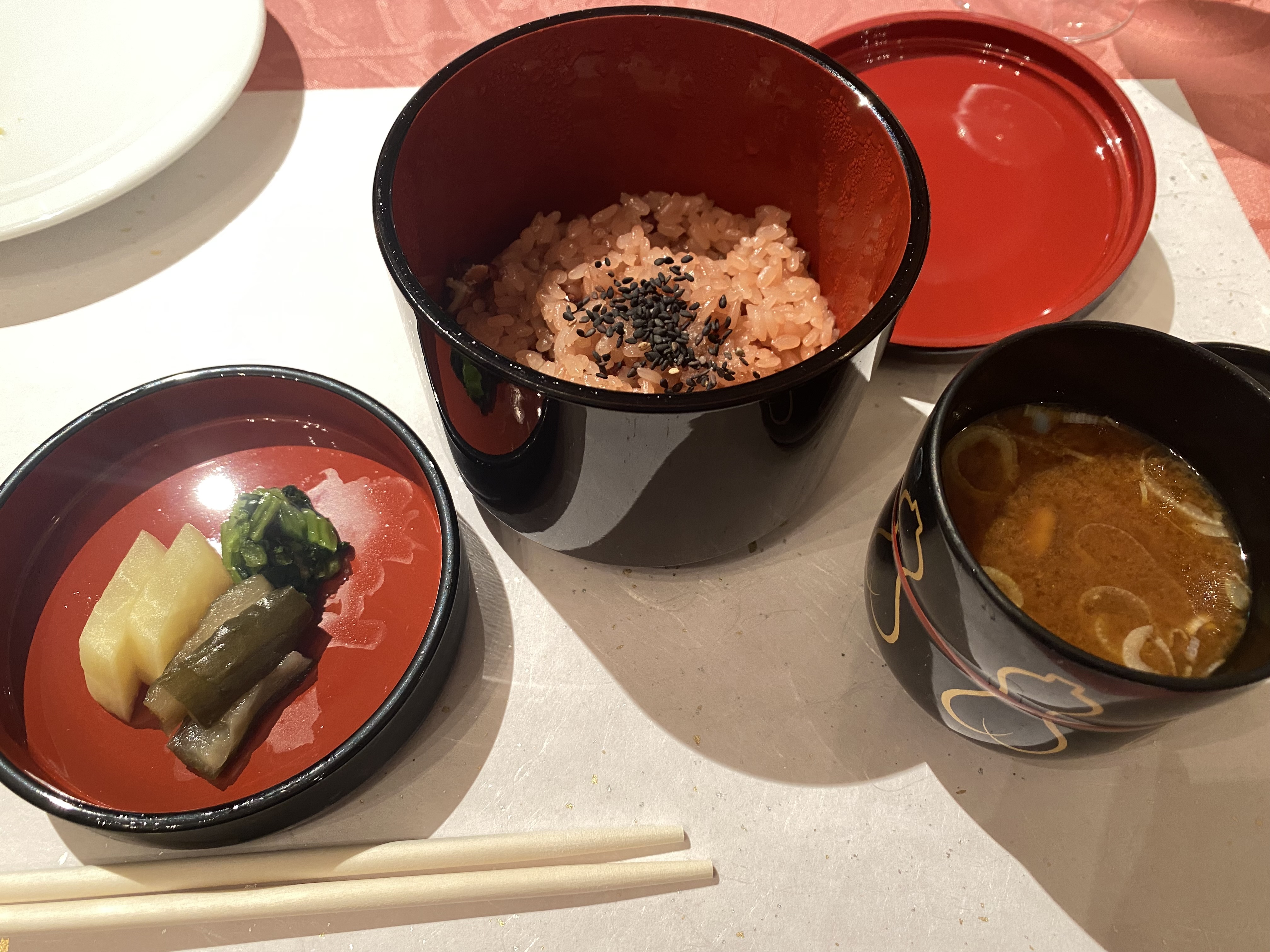 ロイヤルガーデンパレス 柏 日本閣