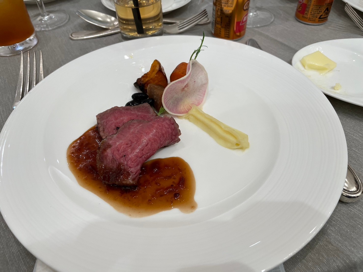 セント・ラファエロチャペル御堂筋