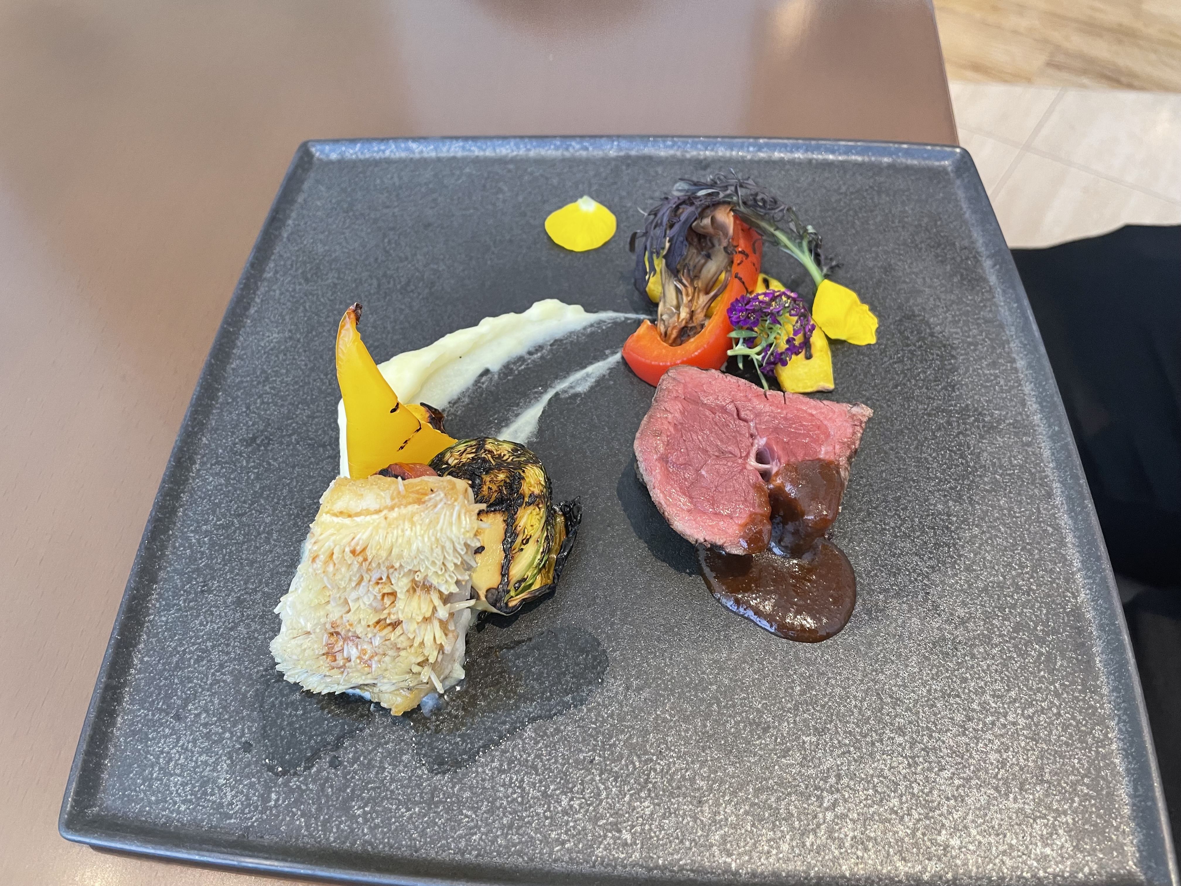 The 33 Sense of Wedding