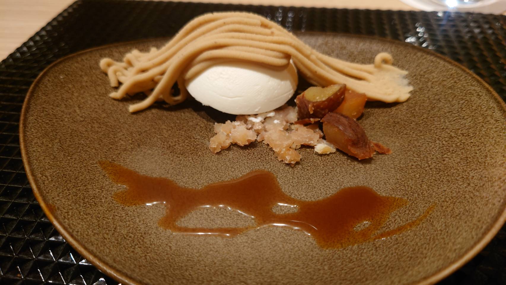 ザ ストリングス表参道