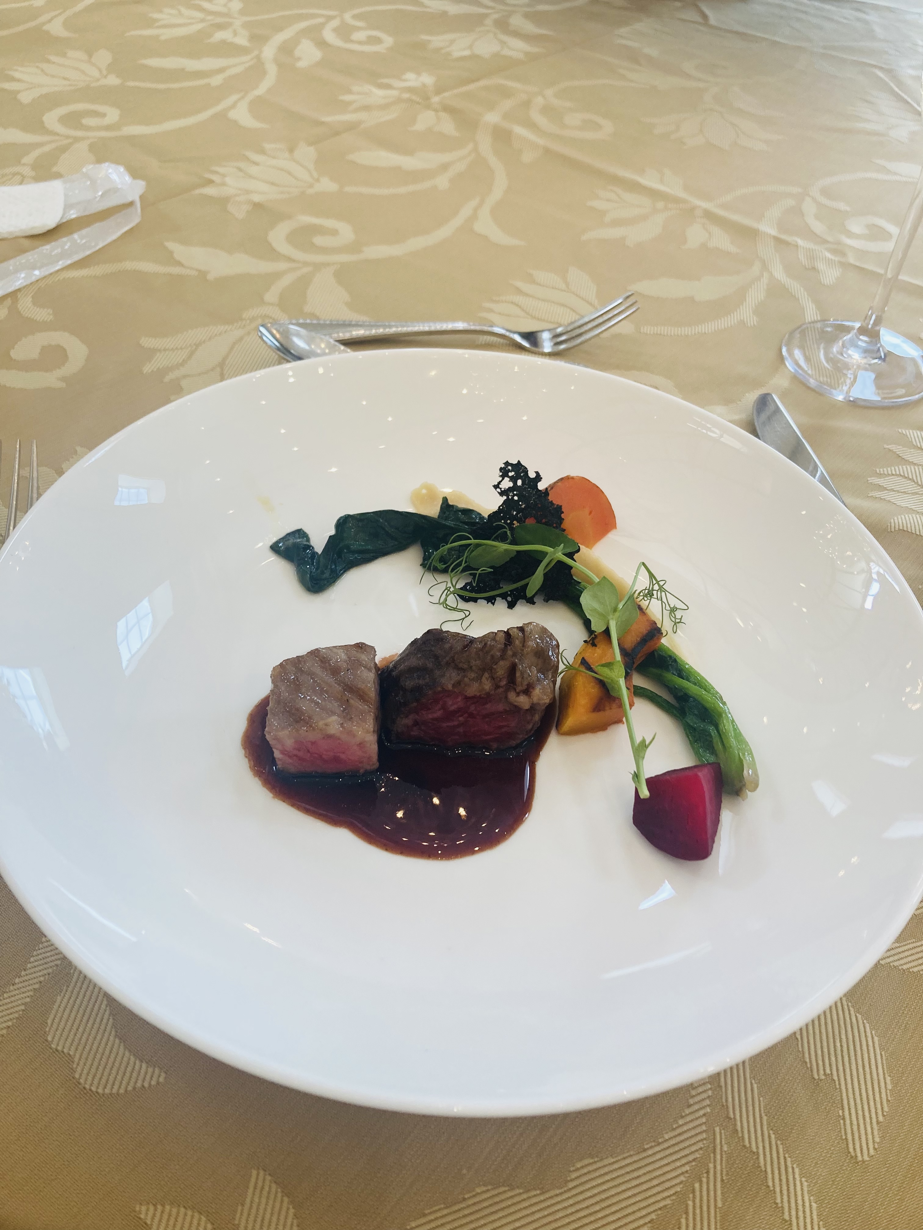 18 (アンウィット) Produced by Casa d' Angela