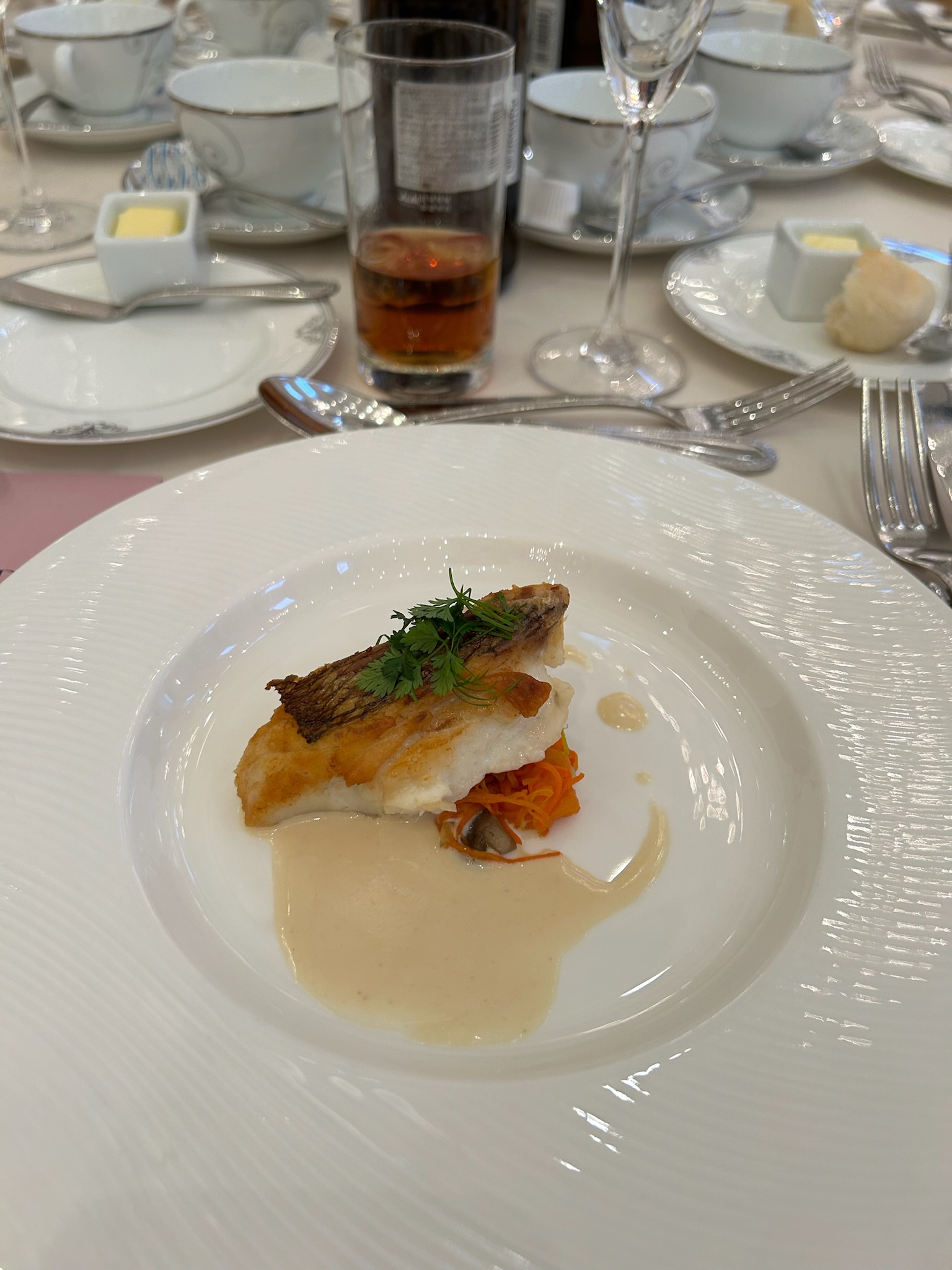 18 (アンウィット) Produced by Casa d' Angela