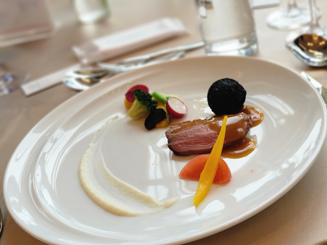 The 33 Sense of Wedding