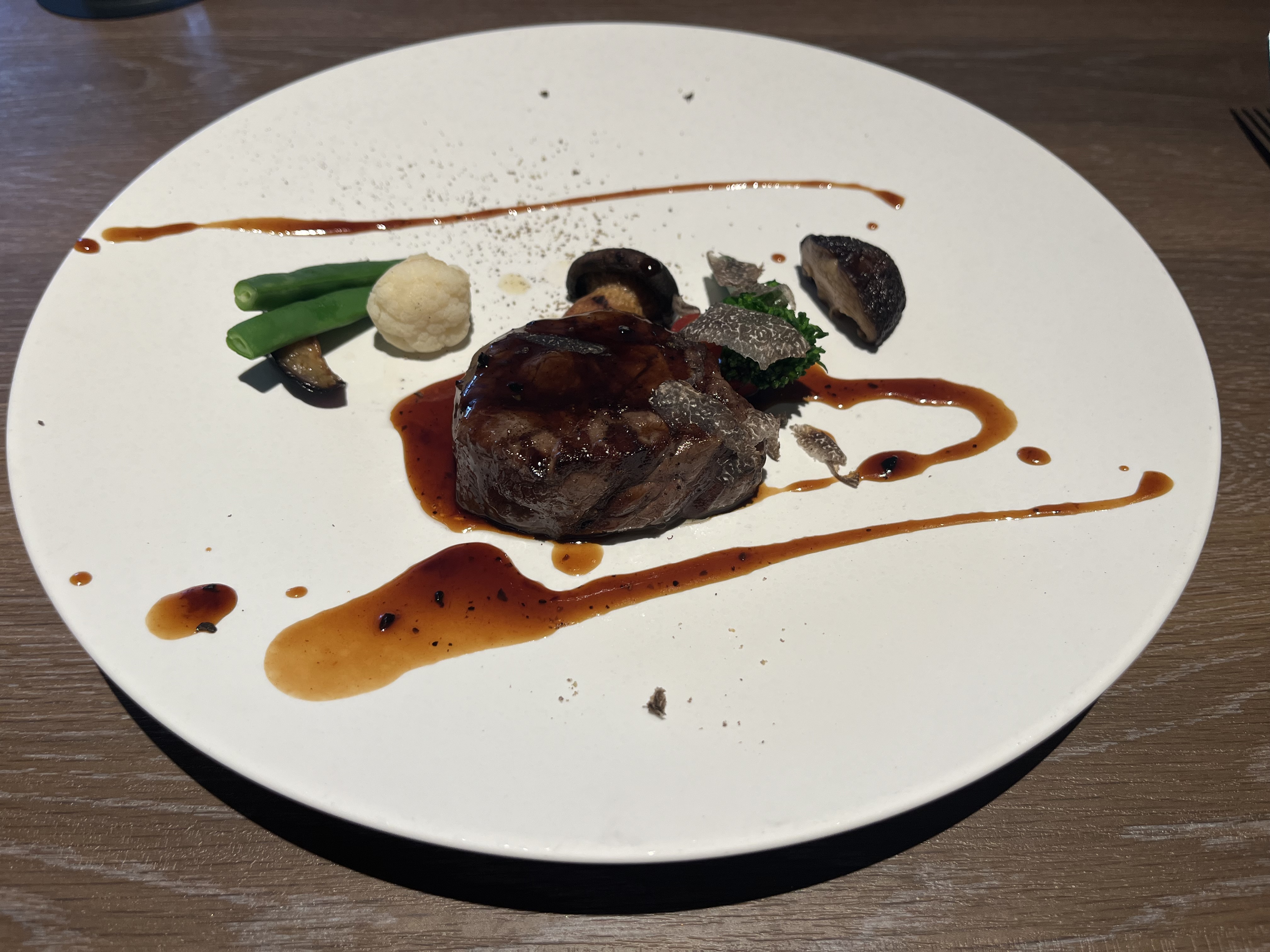 ザ ストリングス表参道