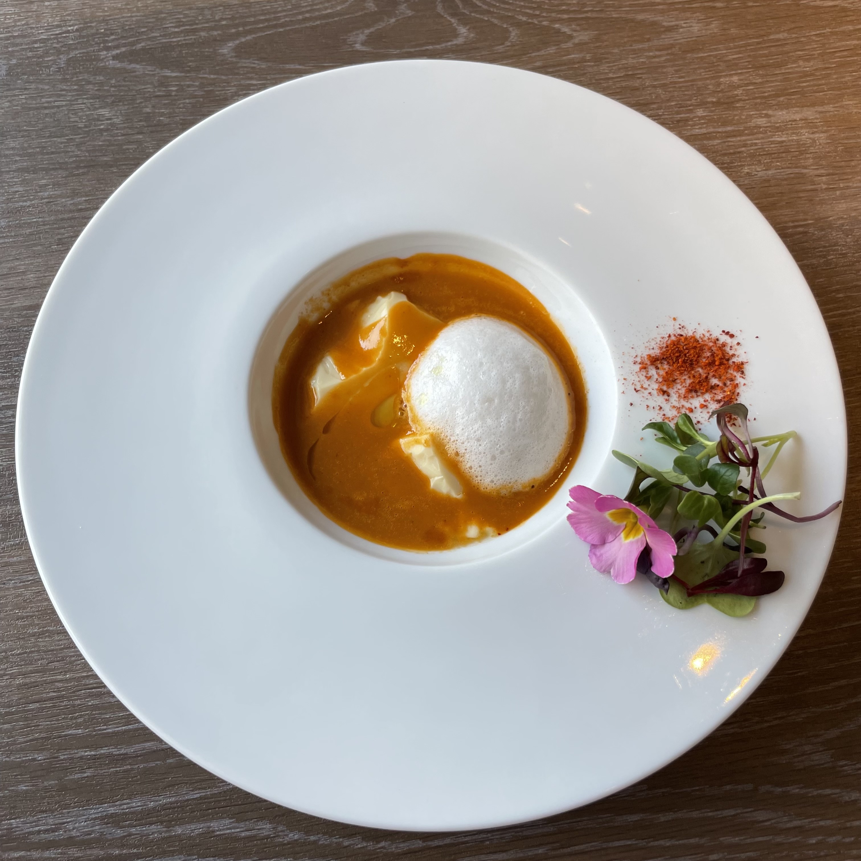 ザ ストリングス表参道