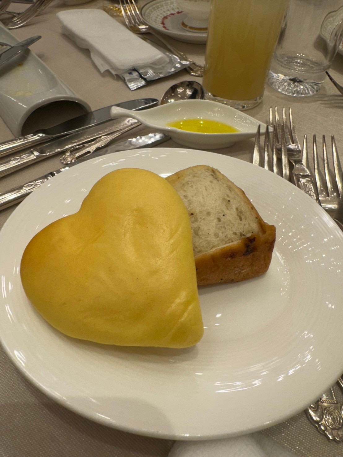 カサ・デ・アンジェラ馬車道(Casa d' Angela)