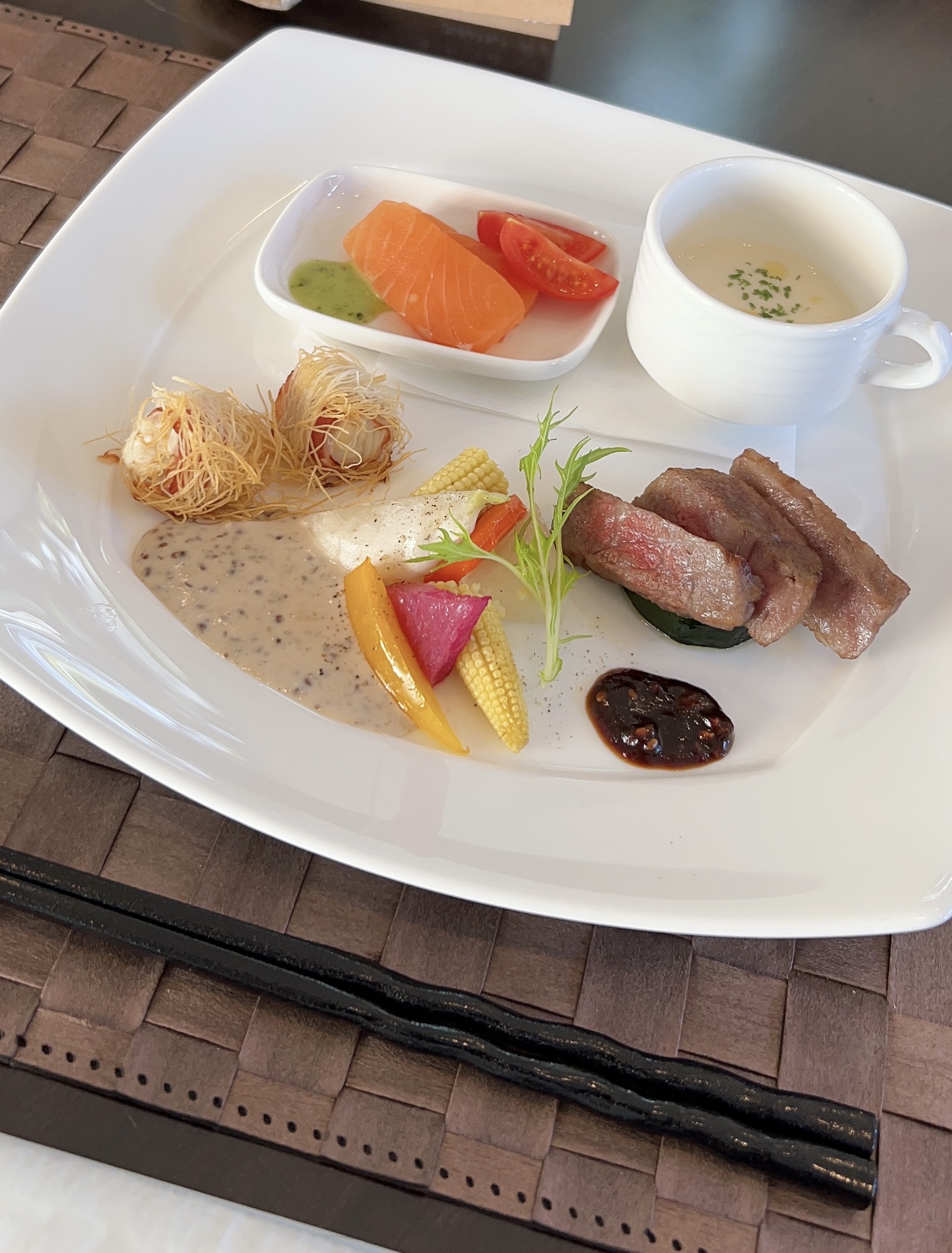 ウエディングレストラン ジュレ