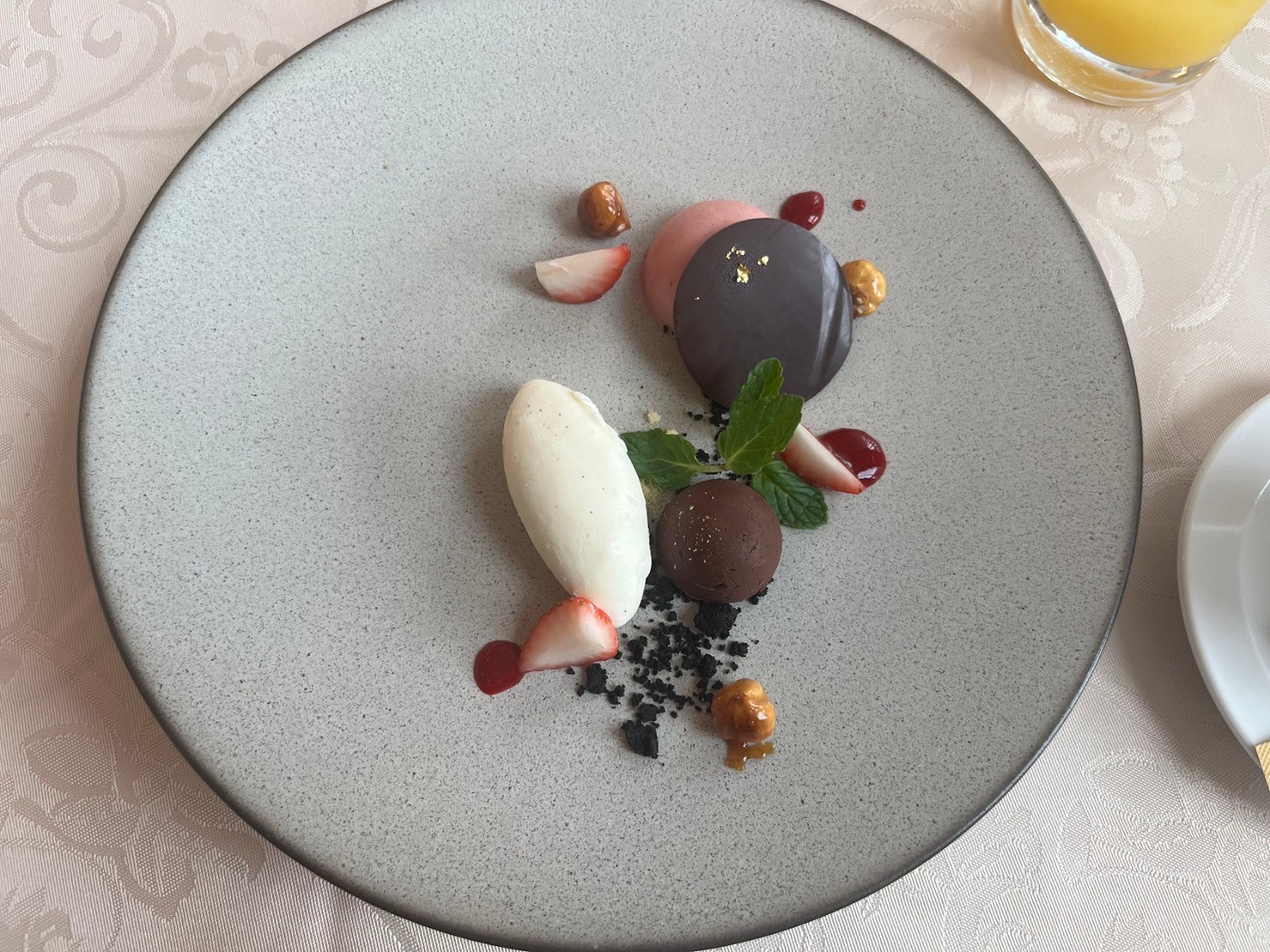 The 33 Sense of Wedding