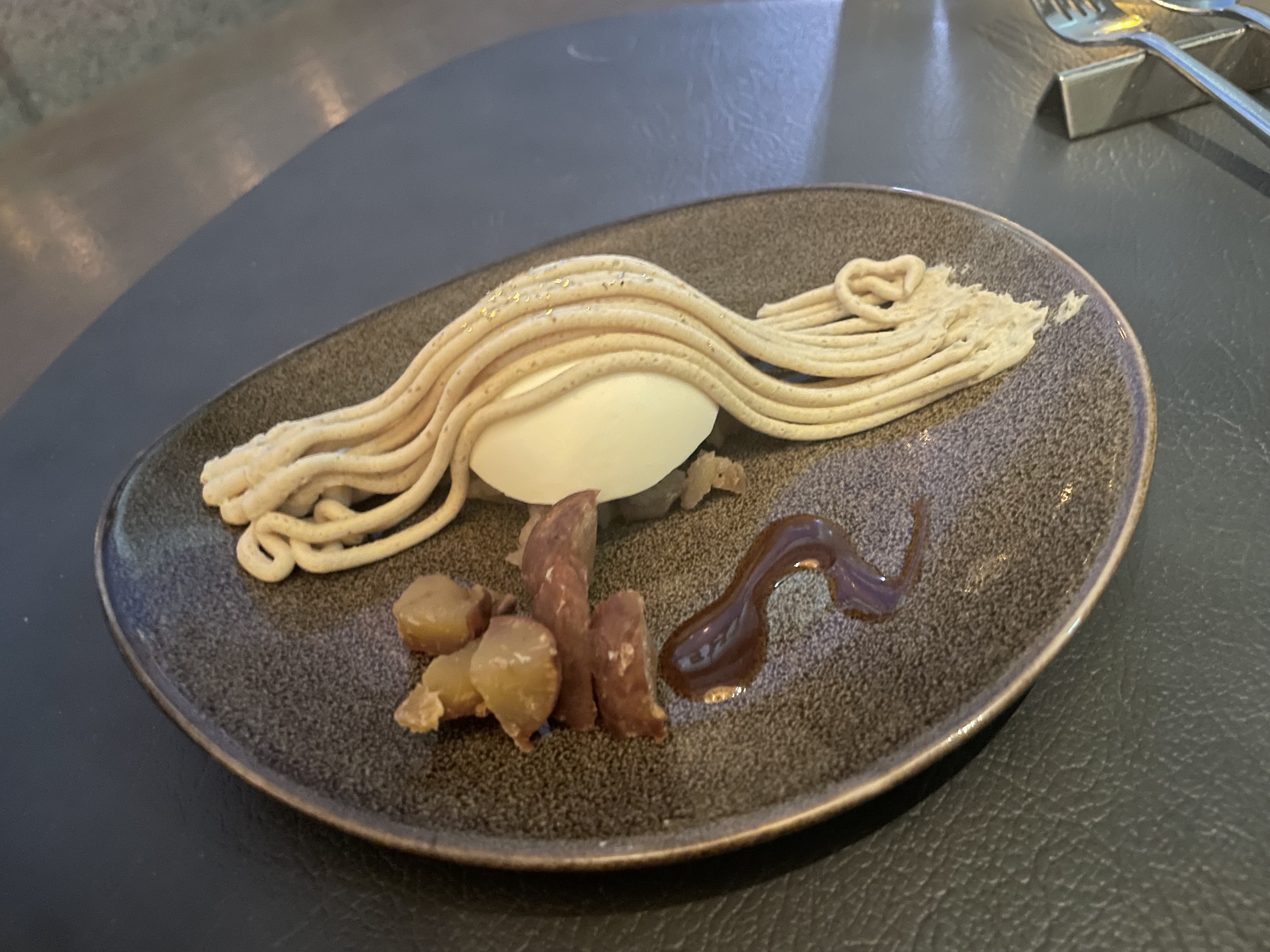 ザ ストリングス表参道