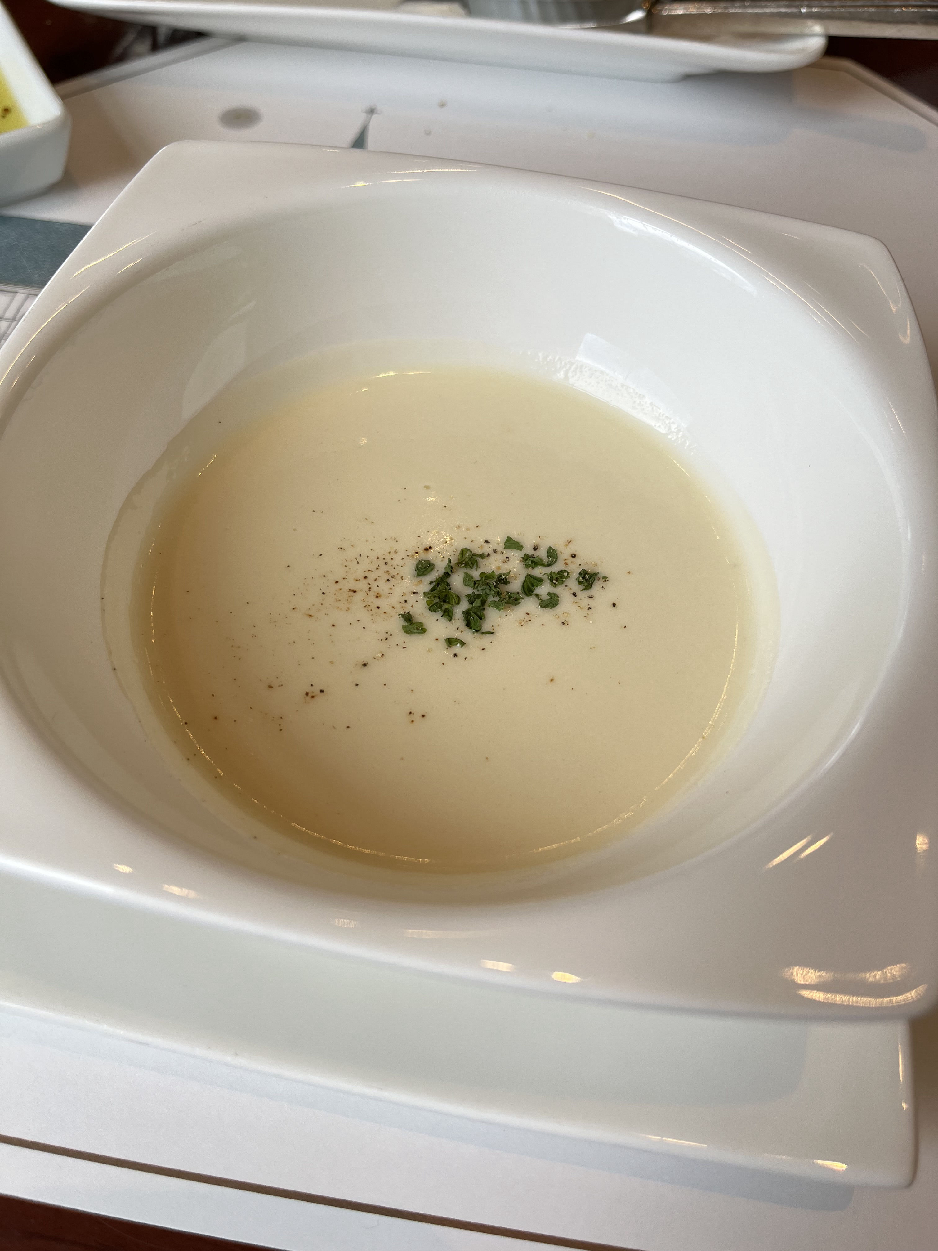 ブルーミントンヒル