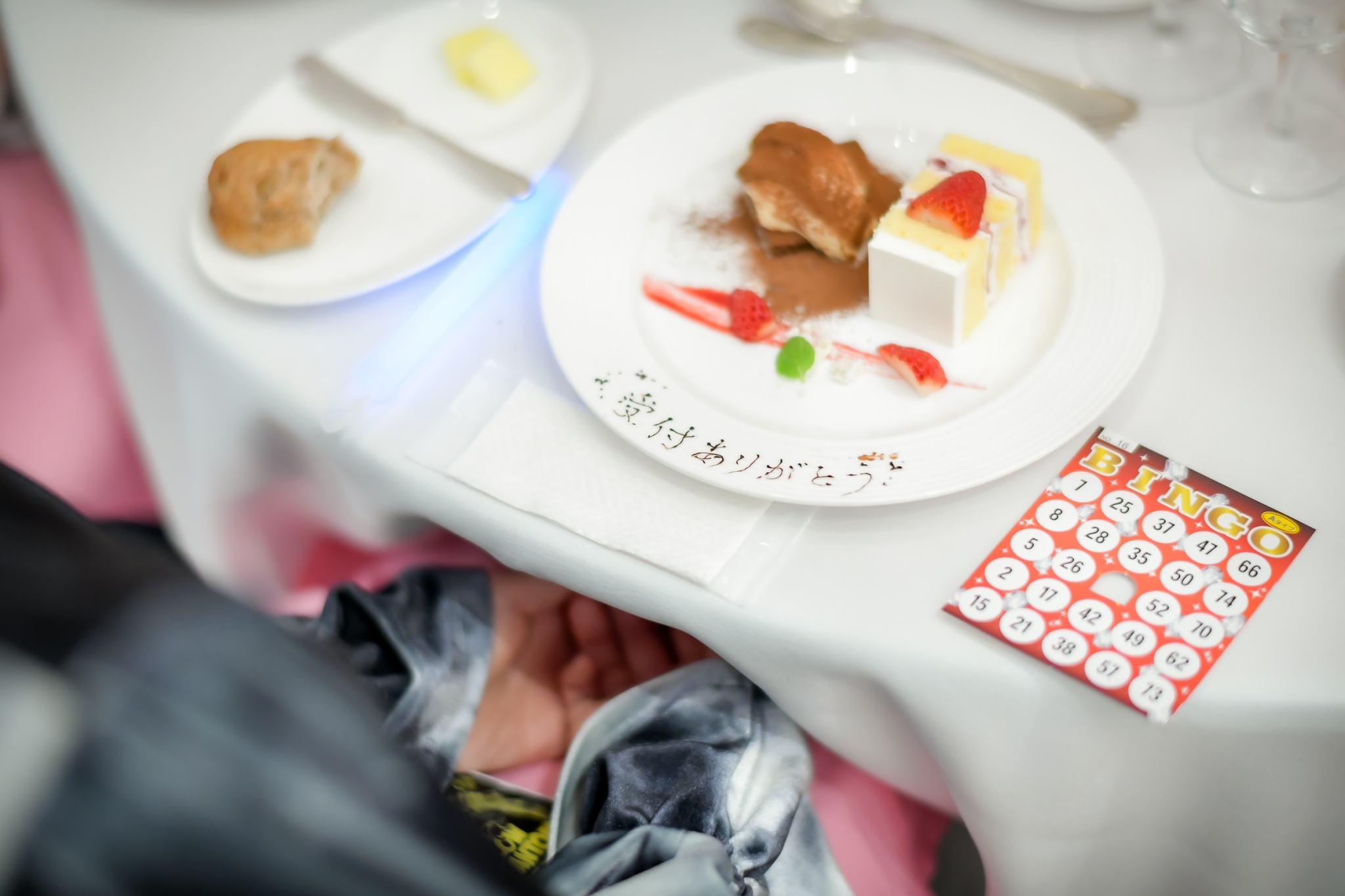 セント・ラファエロチャペル御堂筋