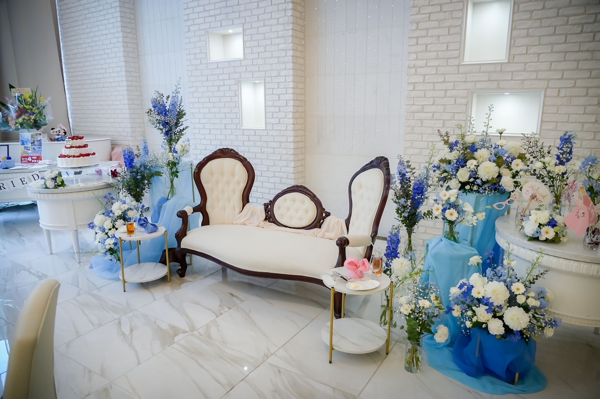 セント・ラファエロチャペル御堂筋