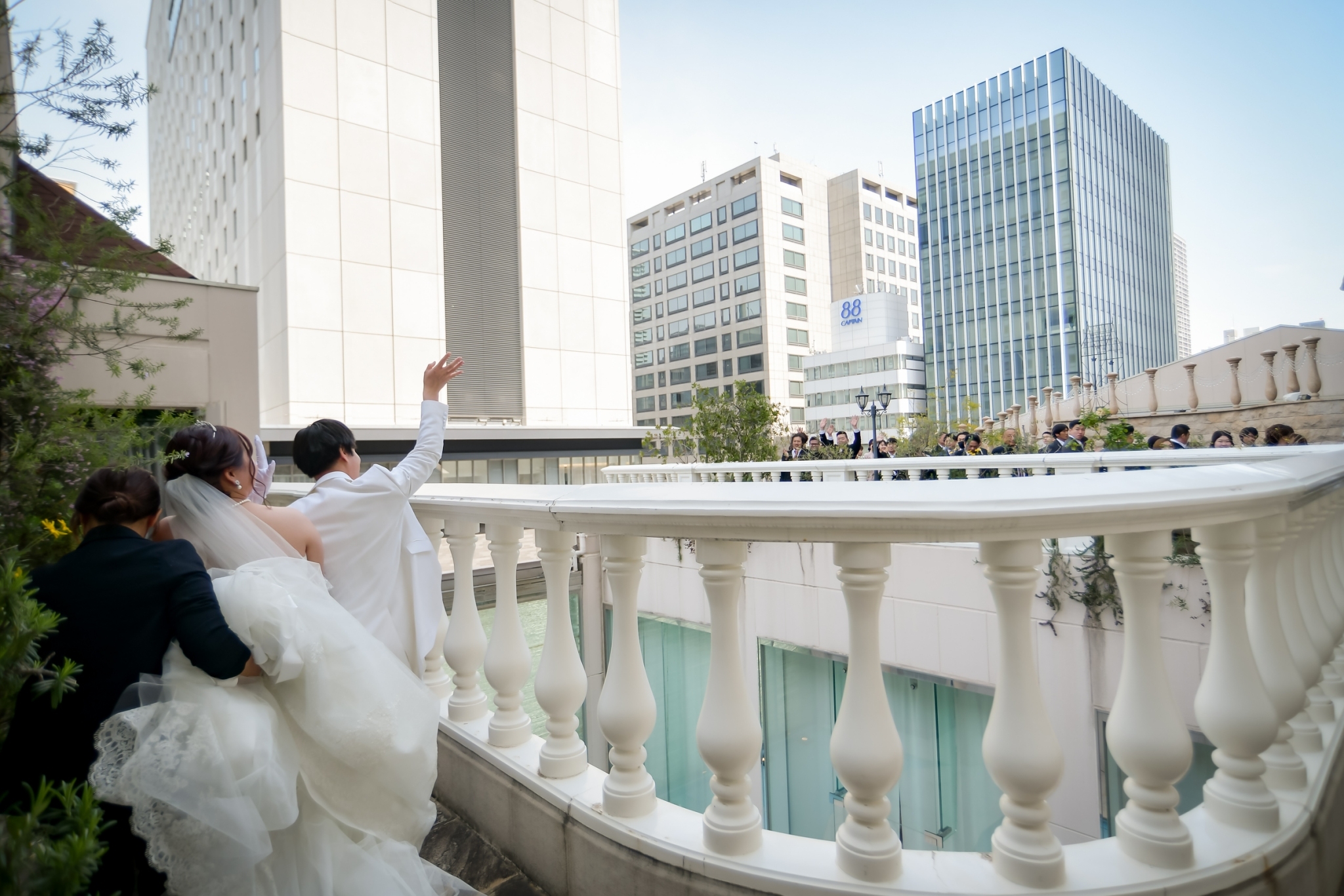 セント・ラファエロチャペル御堂筋