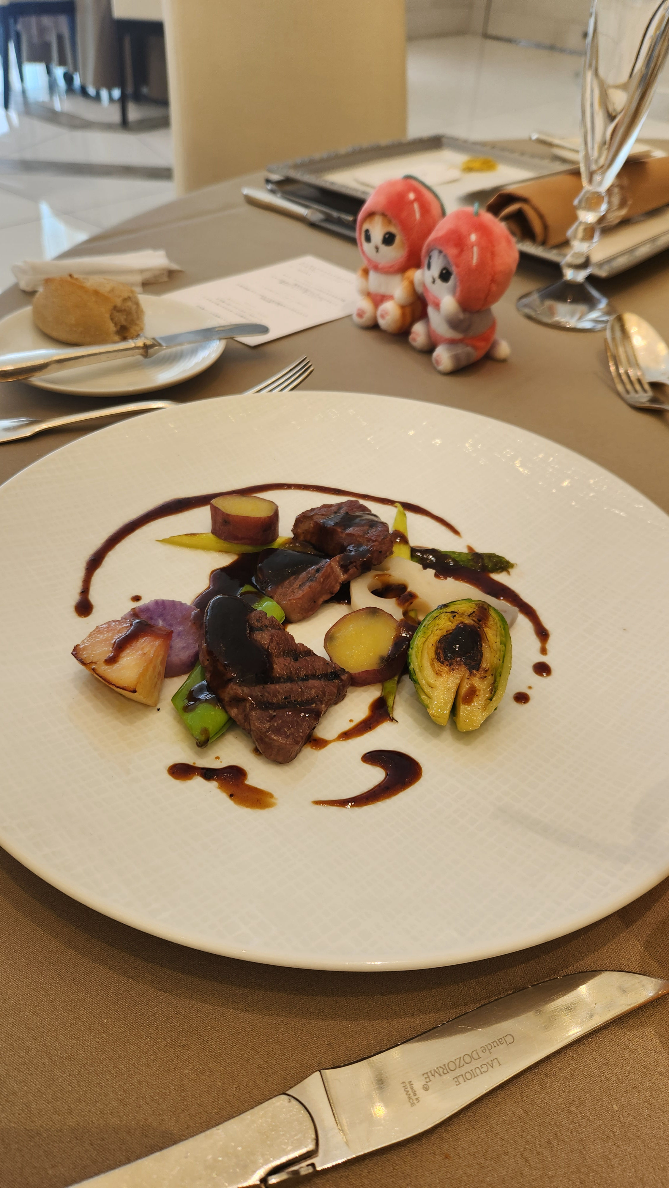 THE SUITE TOKYO by st.raphaelchapel(ザ スイート 東京)