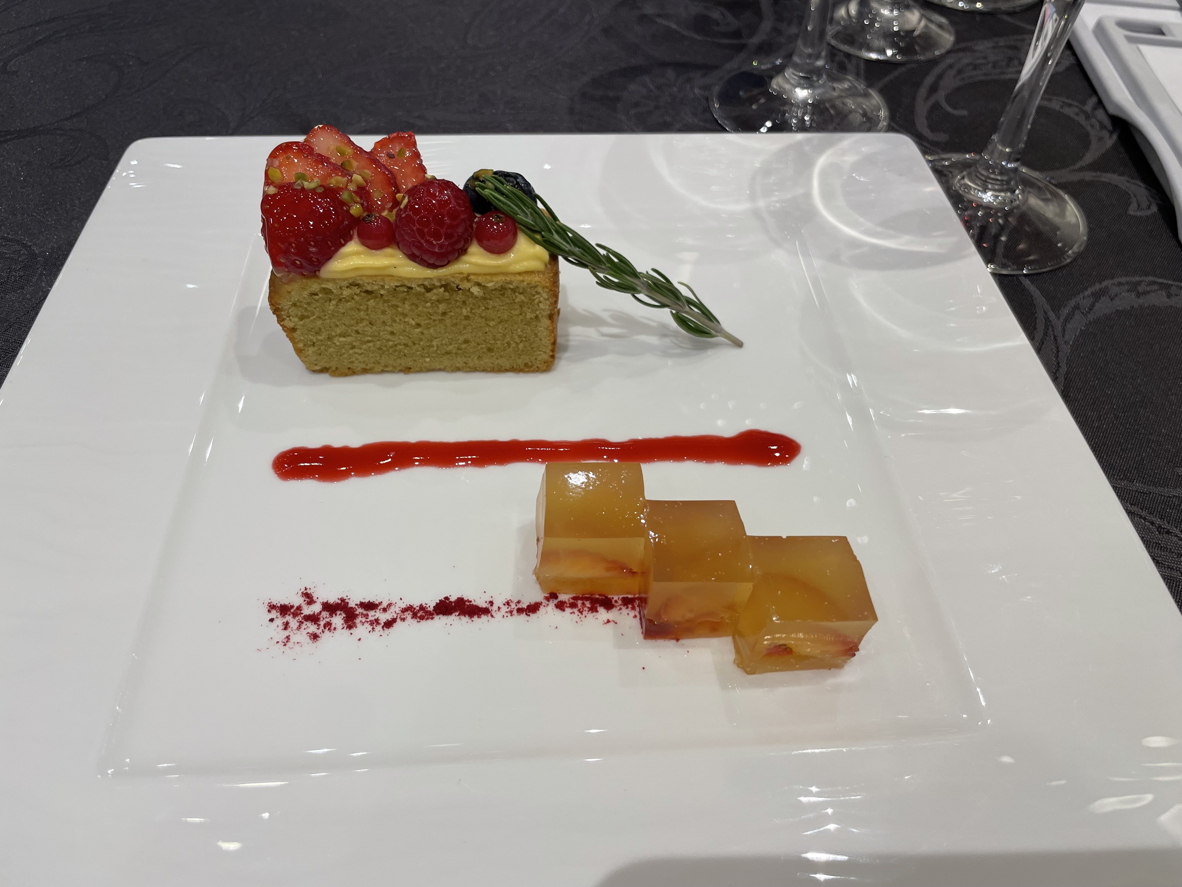 アンフェリシオン