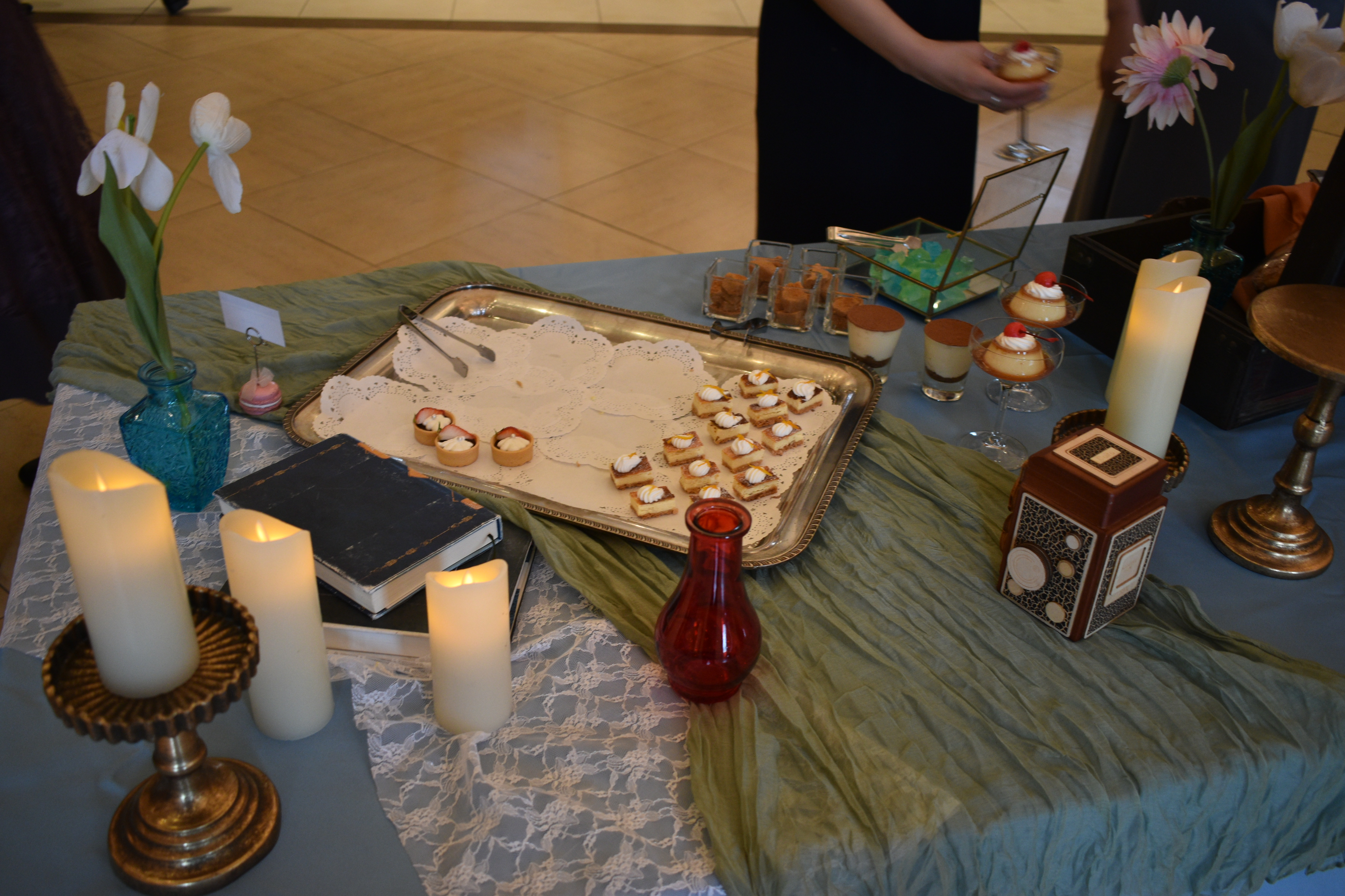 18 (アンウィット) Produced by Casa d' Angela