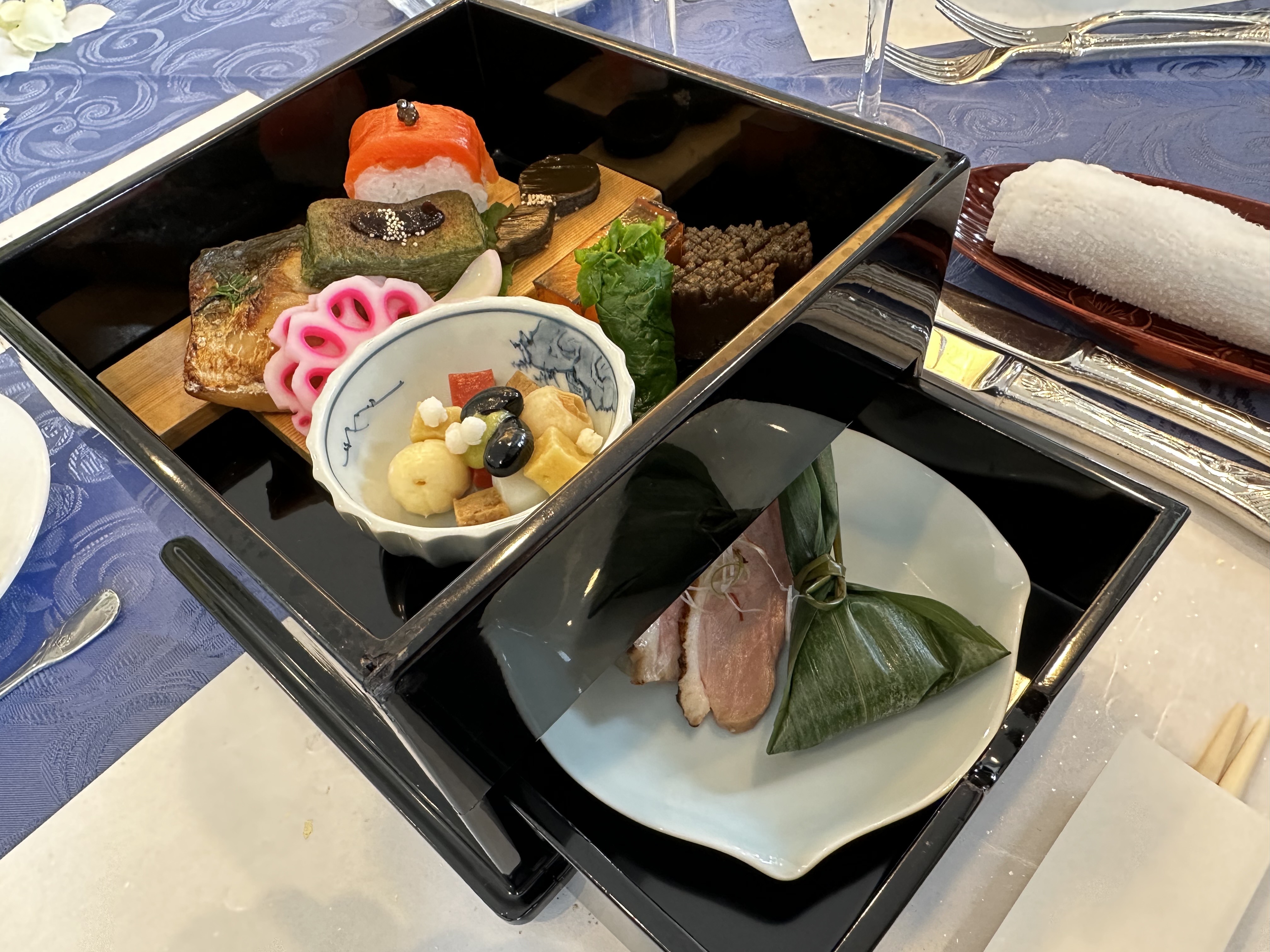 ロイヤルガーデンパレス 柏 日本閣