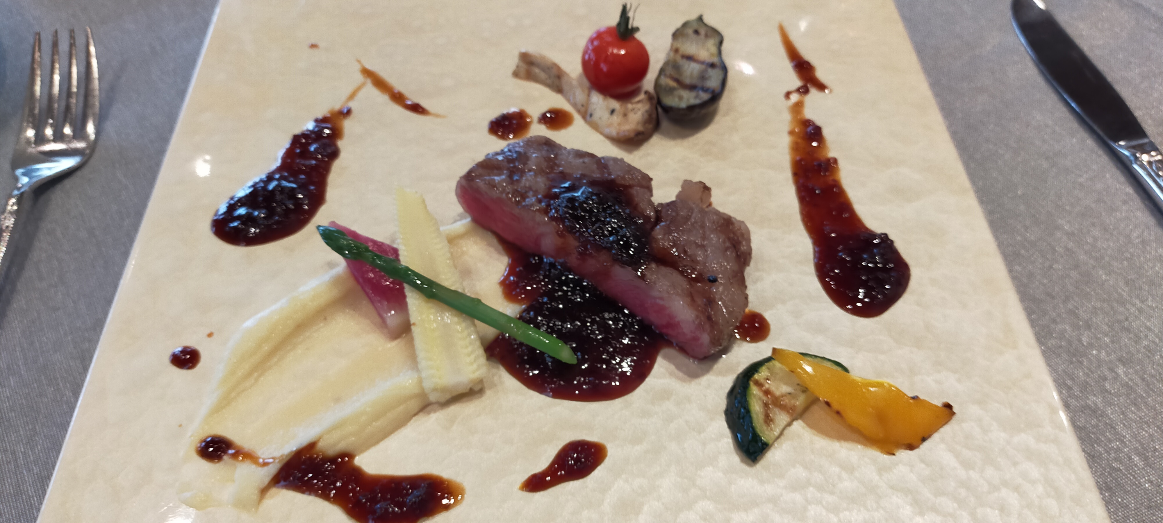 カサ・デ・アンジェラ馬車道(Casa d' Angela)