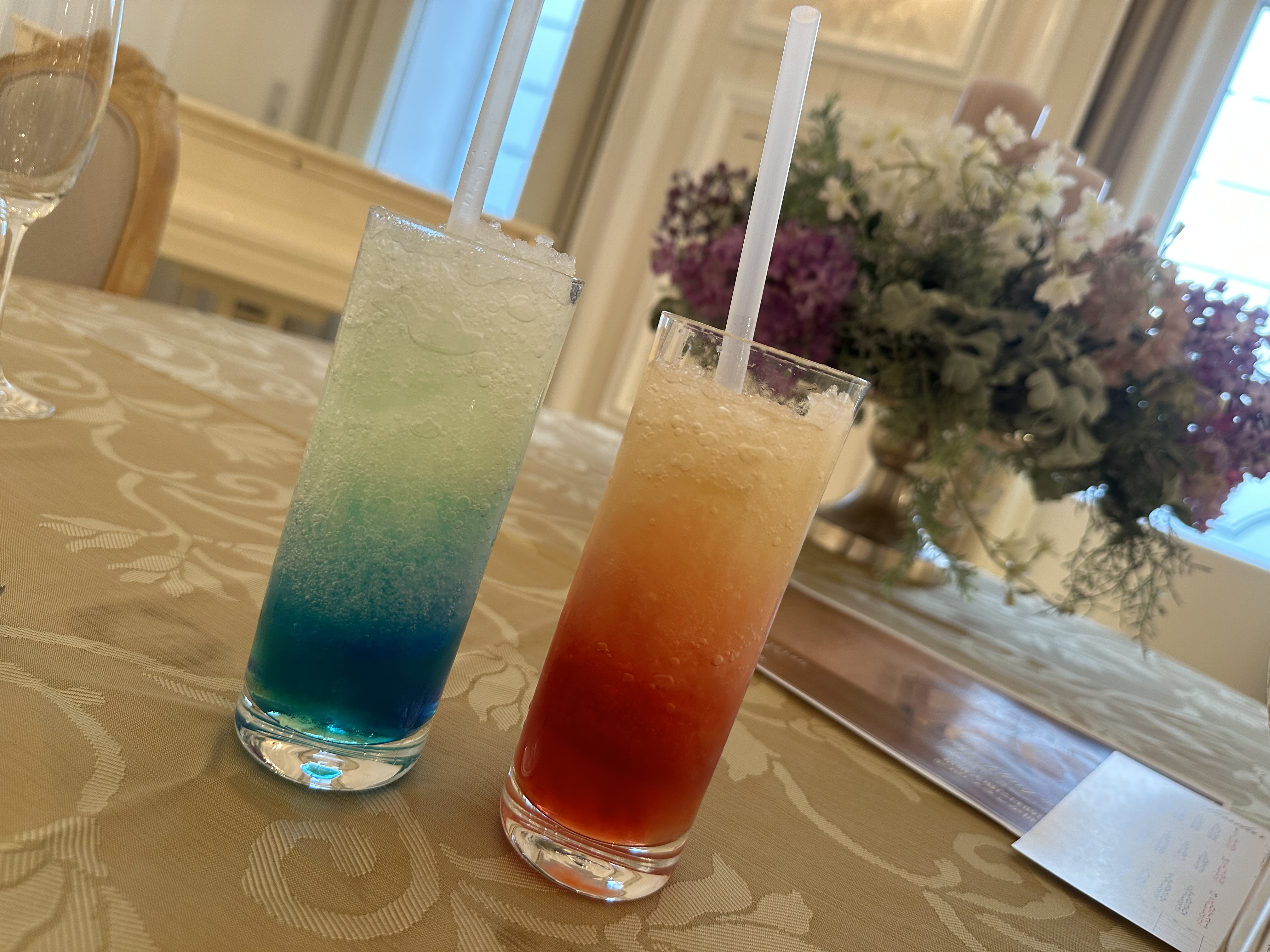 18 (アンウィット) Produced by Casa d' Angela